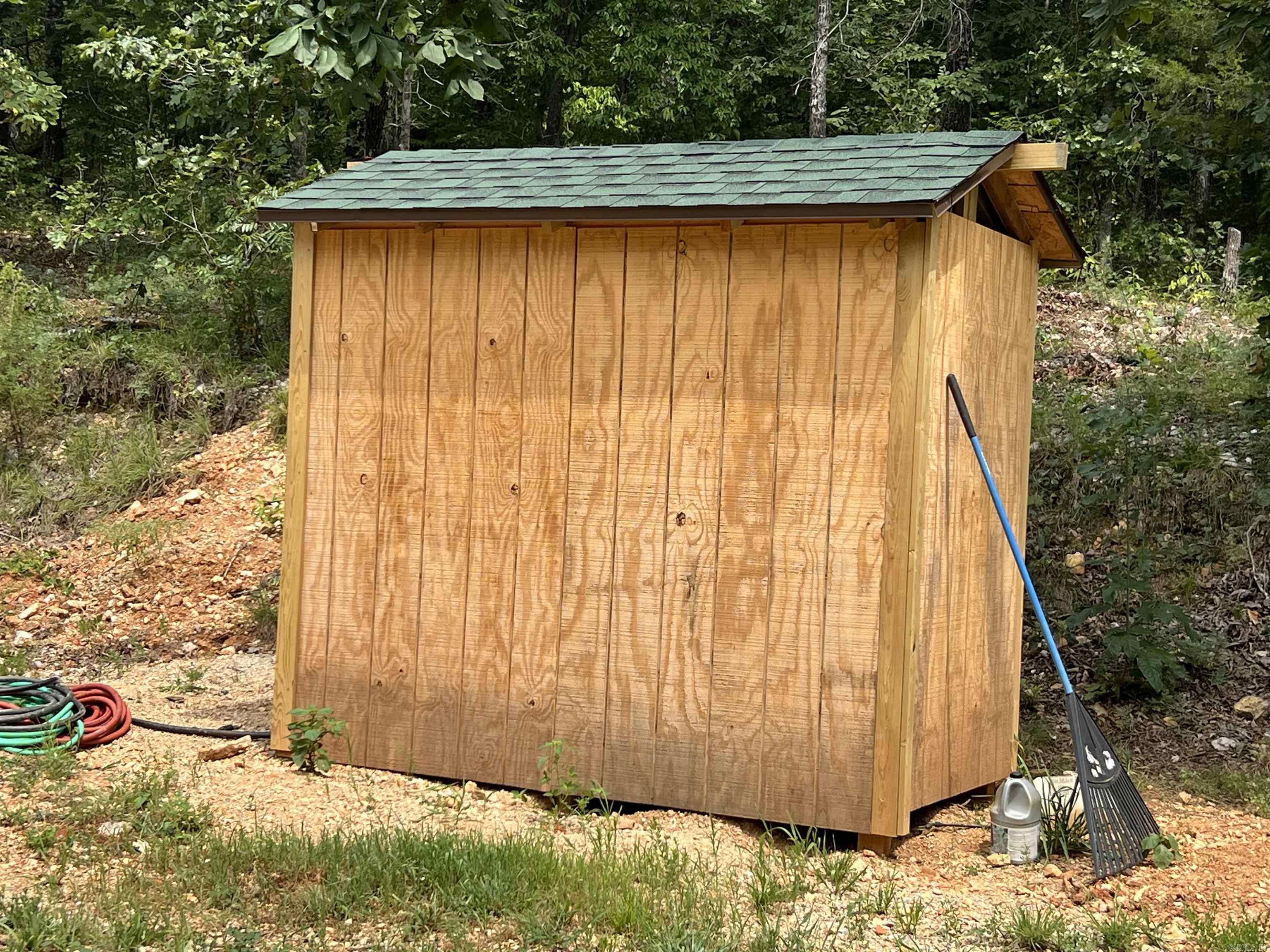 528 Black Oak Road Property Photo 3