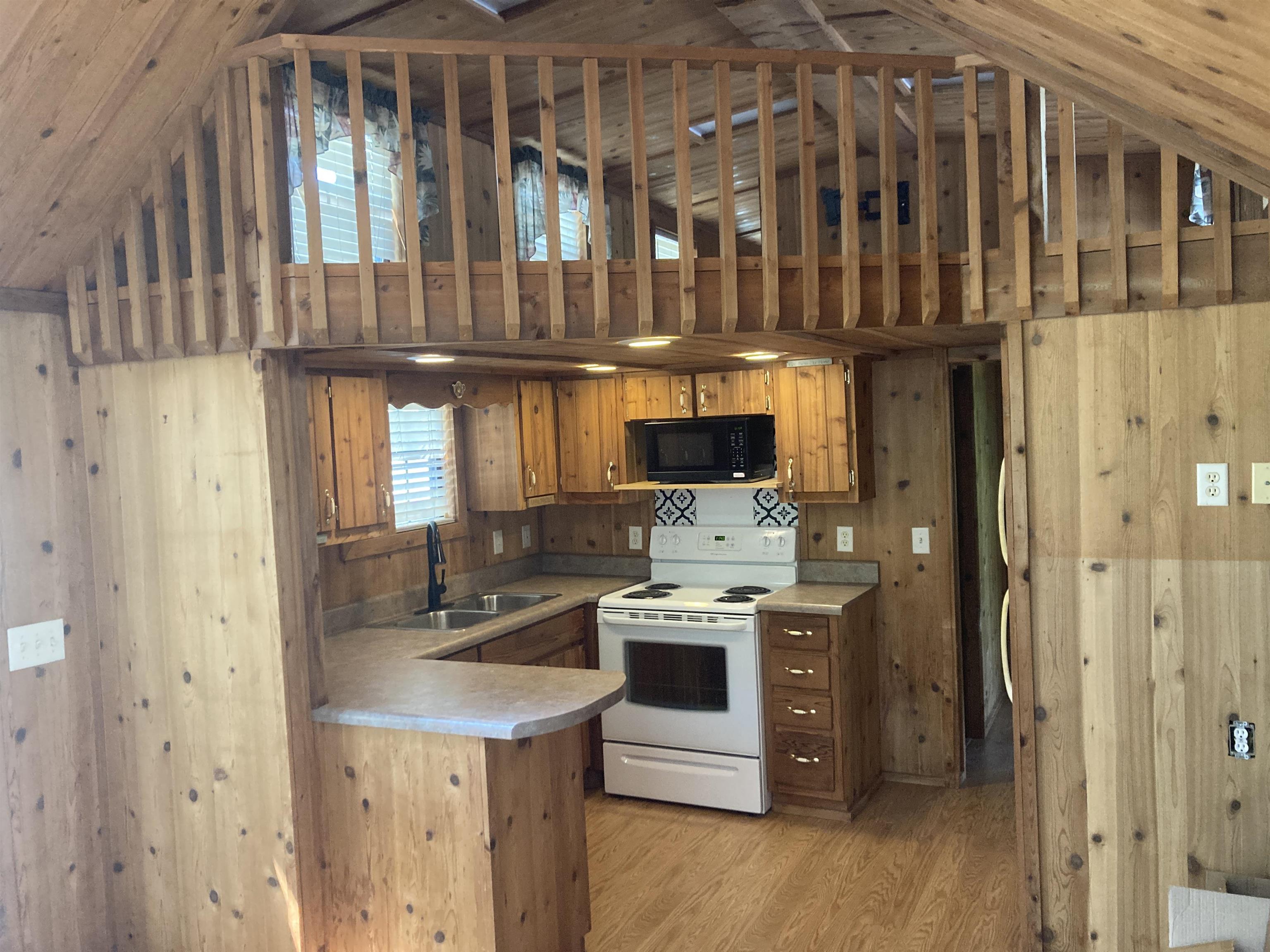 8766 Nine Mile Ridge Road Property Photo 8