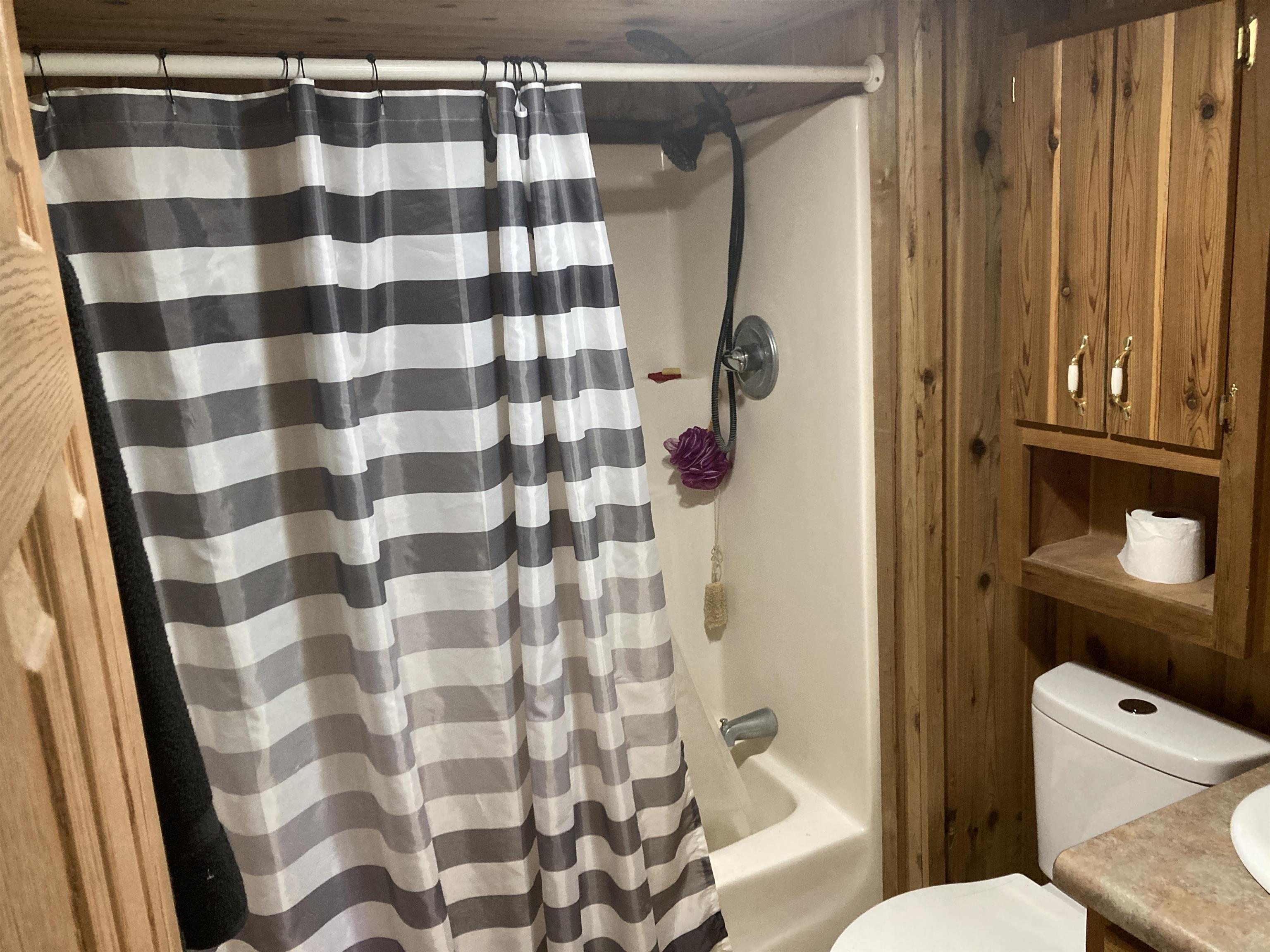 8766 Nine Mile Ridge Road Property Photo 12