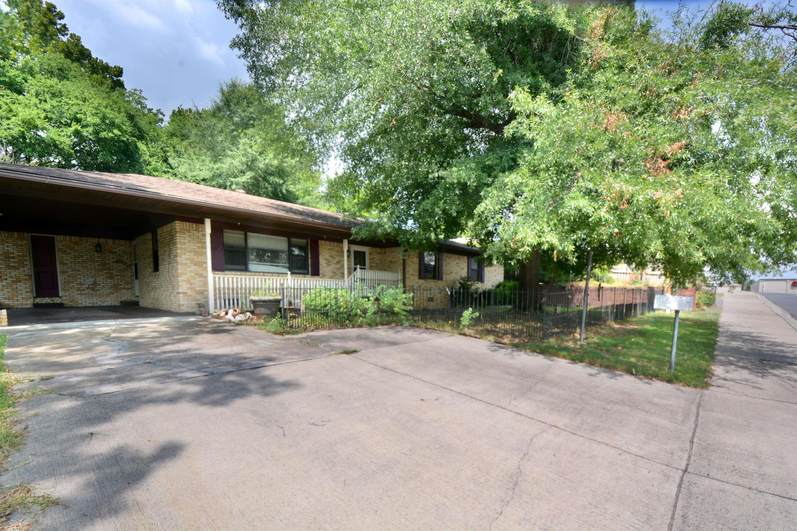 812-808 Higdon Ferry Road Property Photo 13