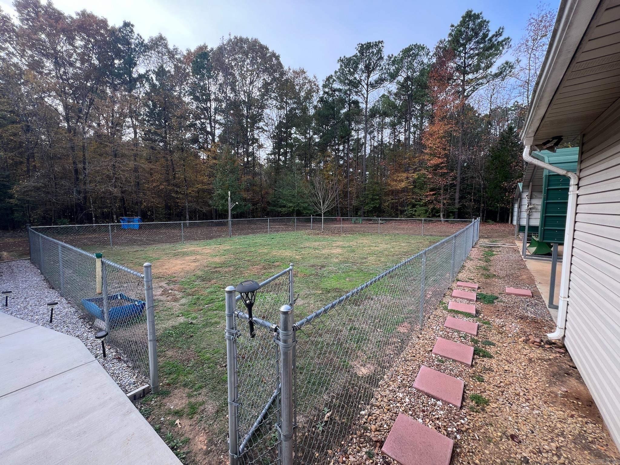 2327 Hwy 7n Property Photo 24