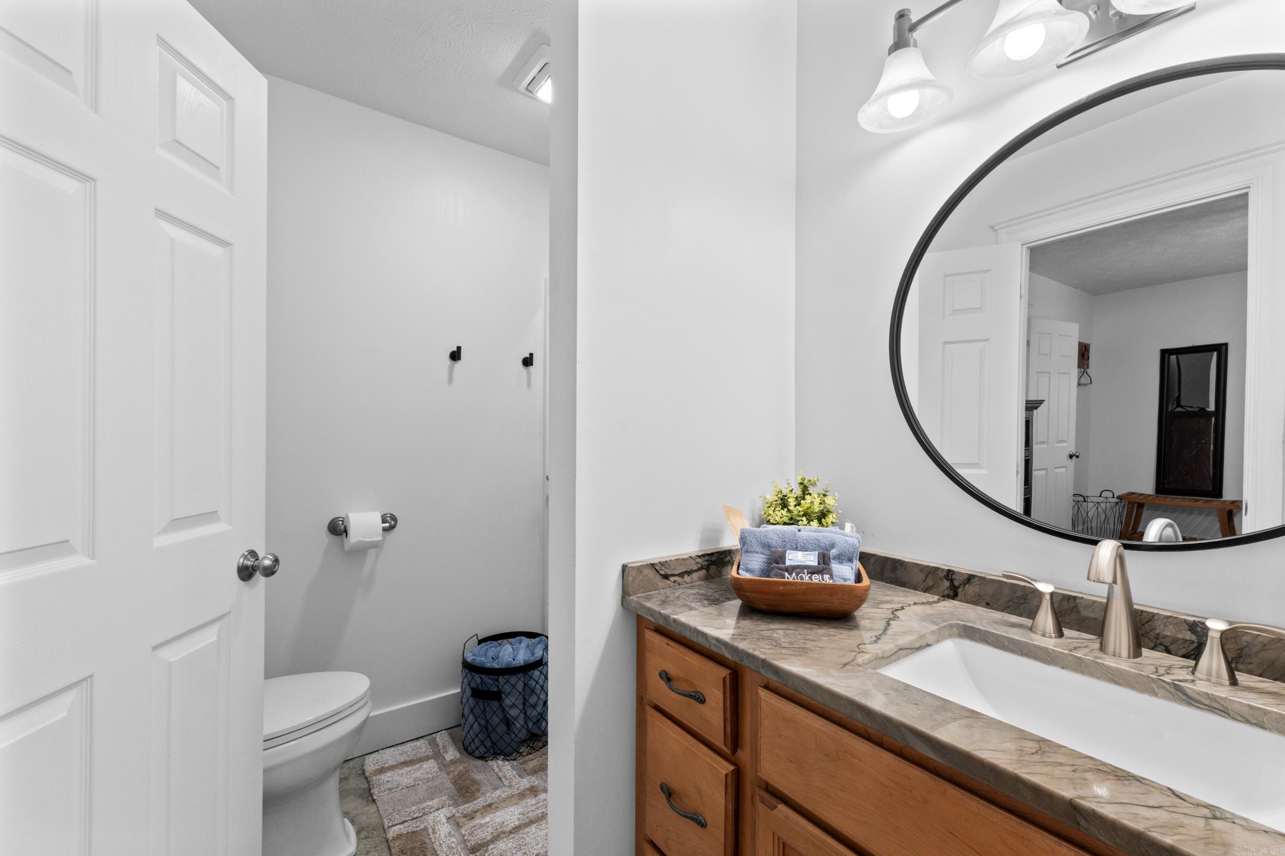 23 Apache Circle Property Photo 11