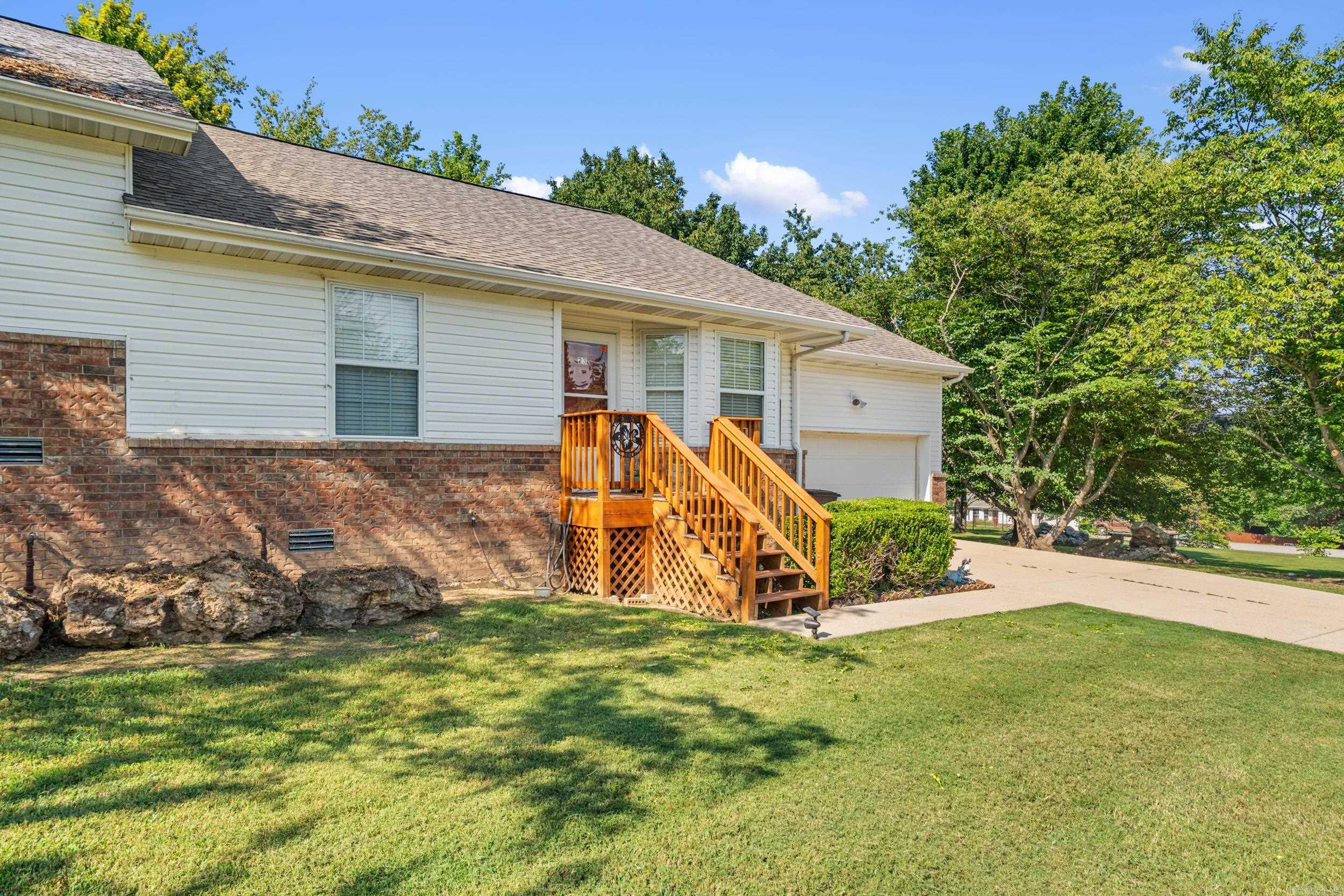 23 Apache Circle Property Photo 24