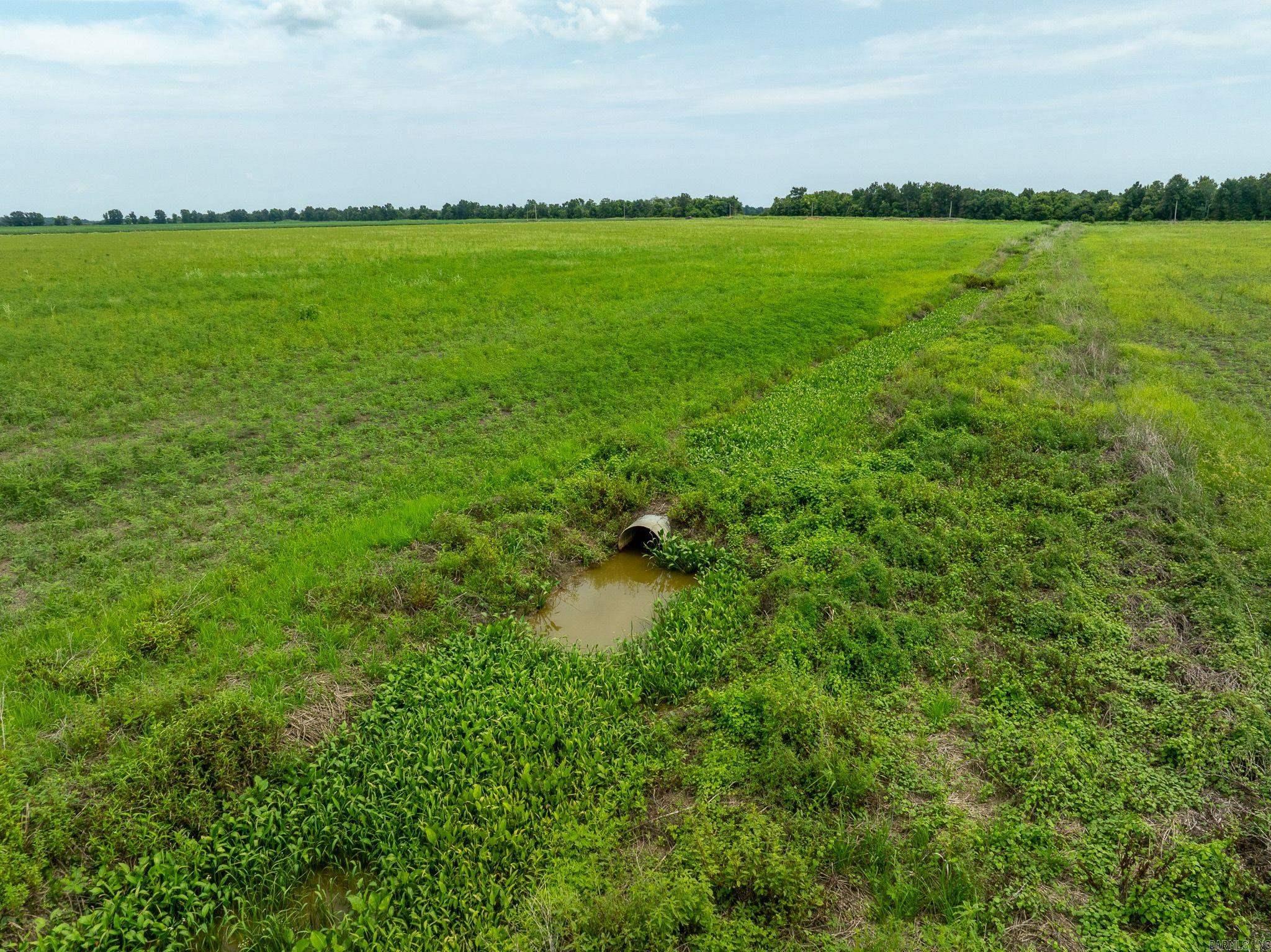 000 Sfc 526 Property Photo 38
