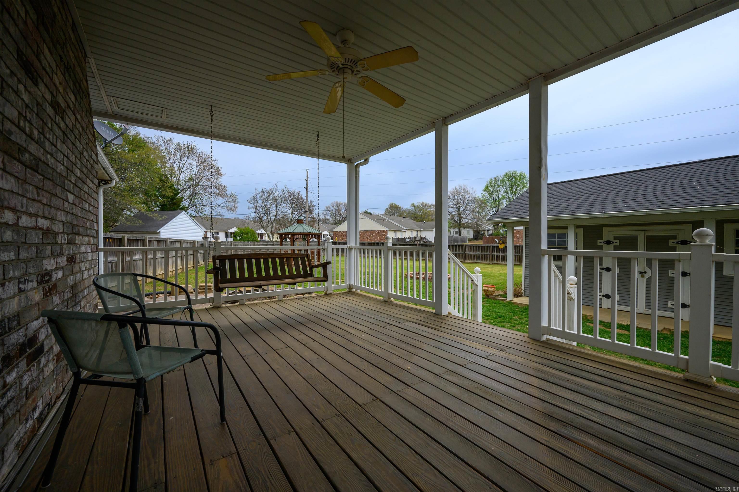 19 White Oak Circle Property Photo 27