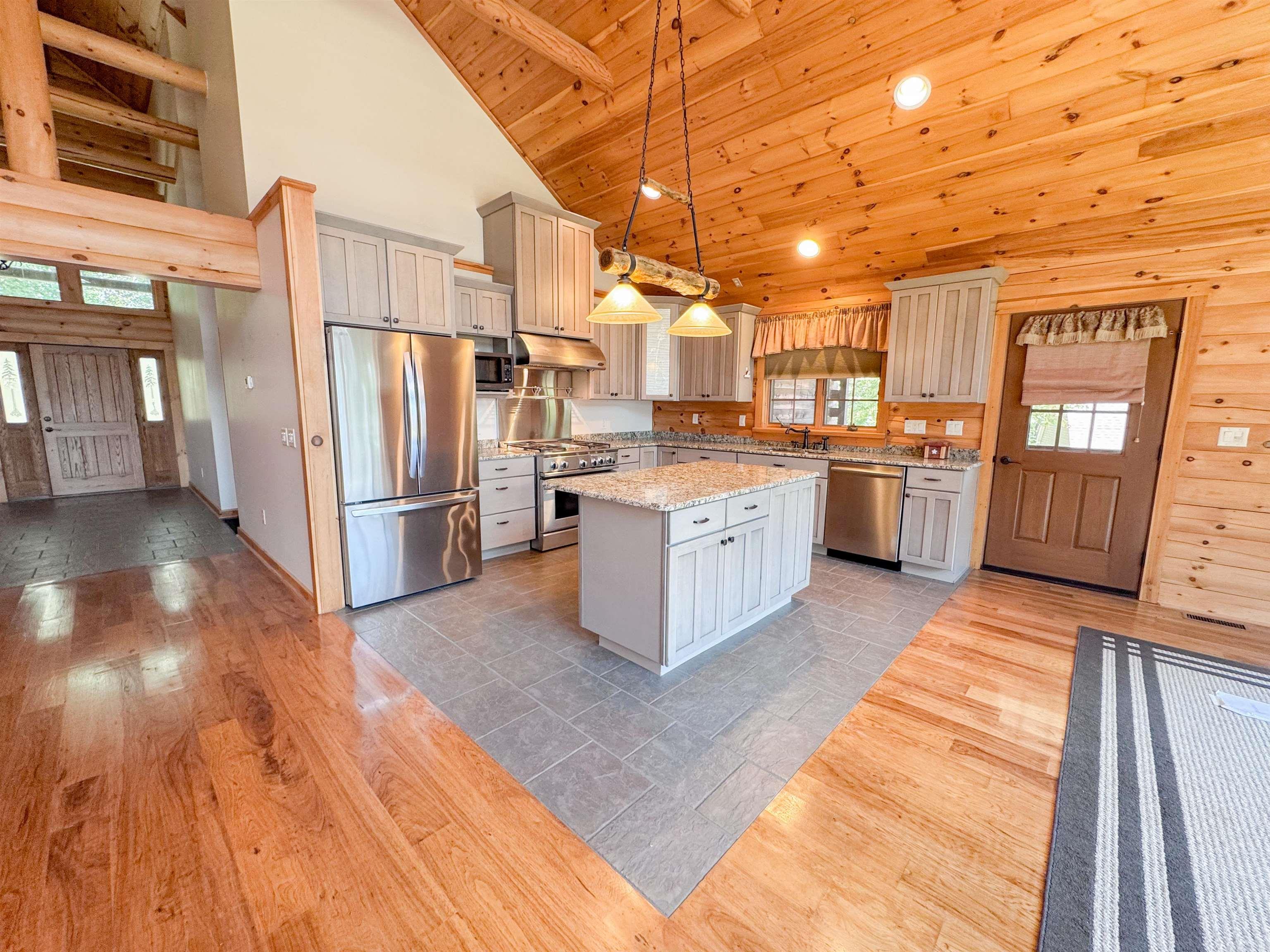 706 Blackjack Trail Property Photo 6
