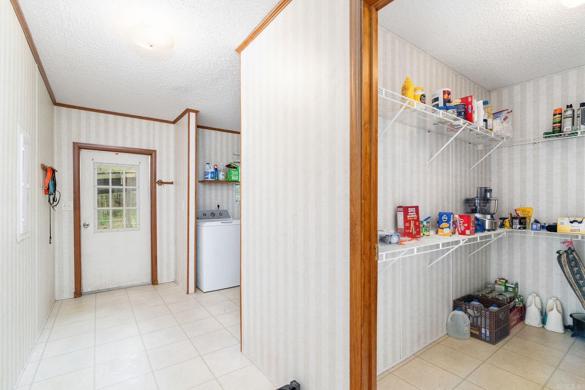 227 Hassin Road Property Photo 8