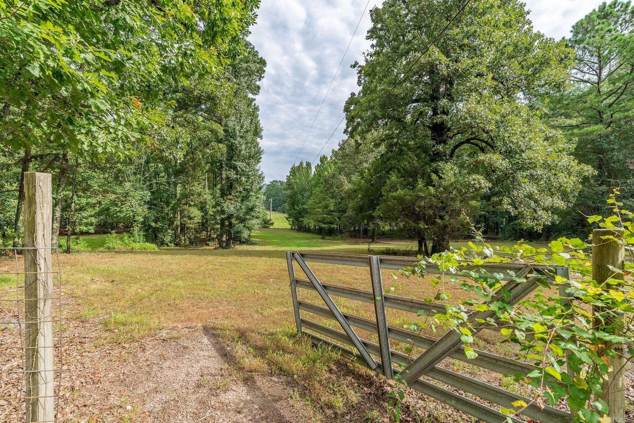 227 Hassin Road Property Photo 32