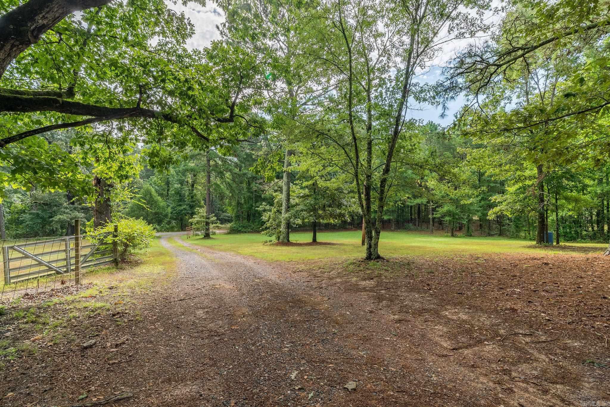 227 Hassin Road Property Photo 34