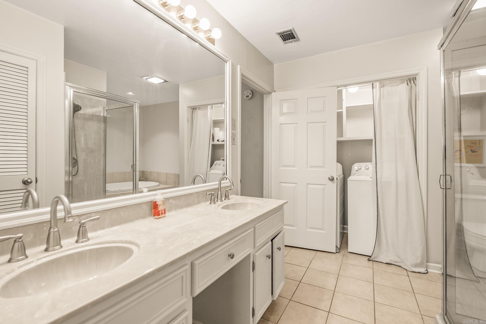 416 N Pierce St 15 Property Photo 14