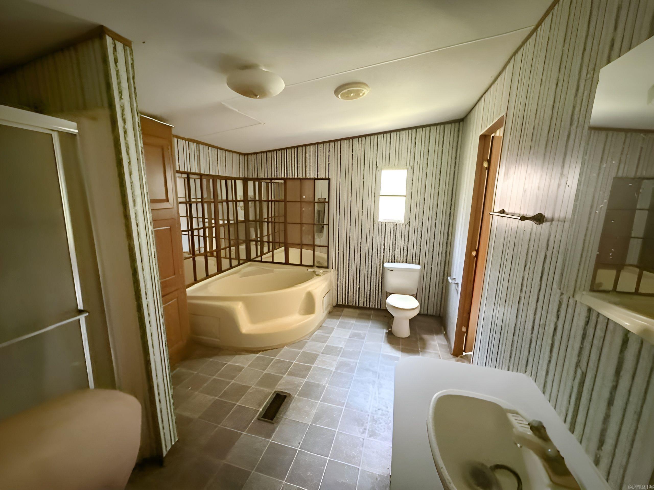 1119 Bradley 1 North Road Property Photo 11