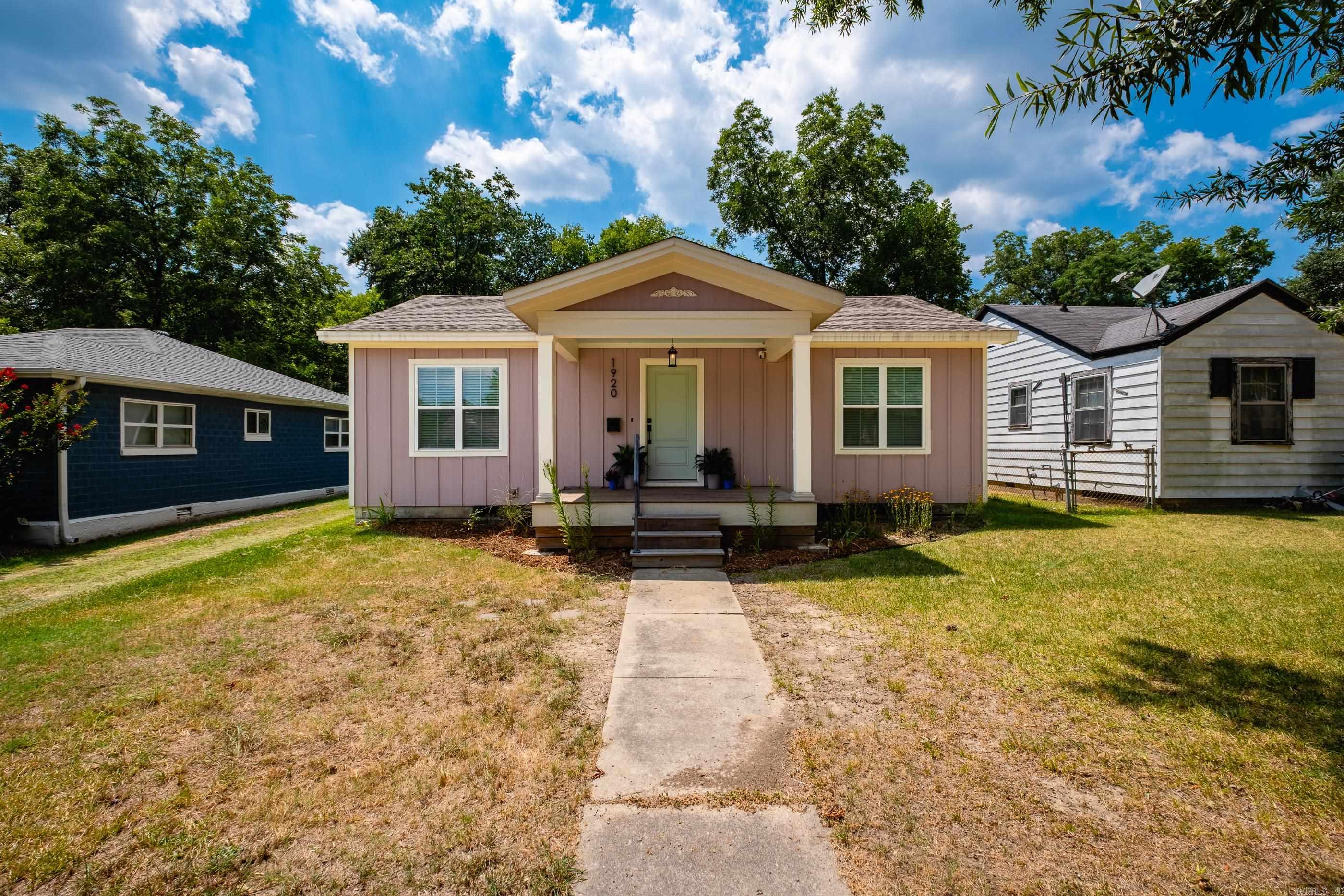 1920 Bragg Street Property Photo 2