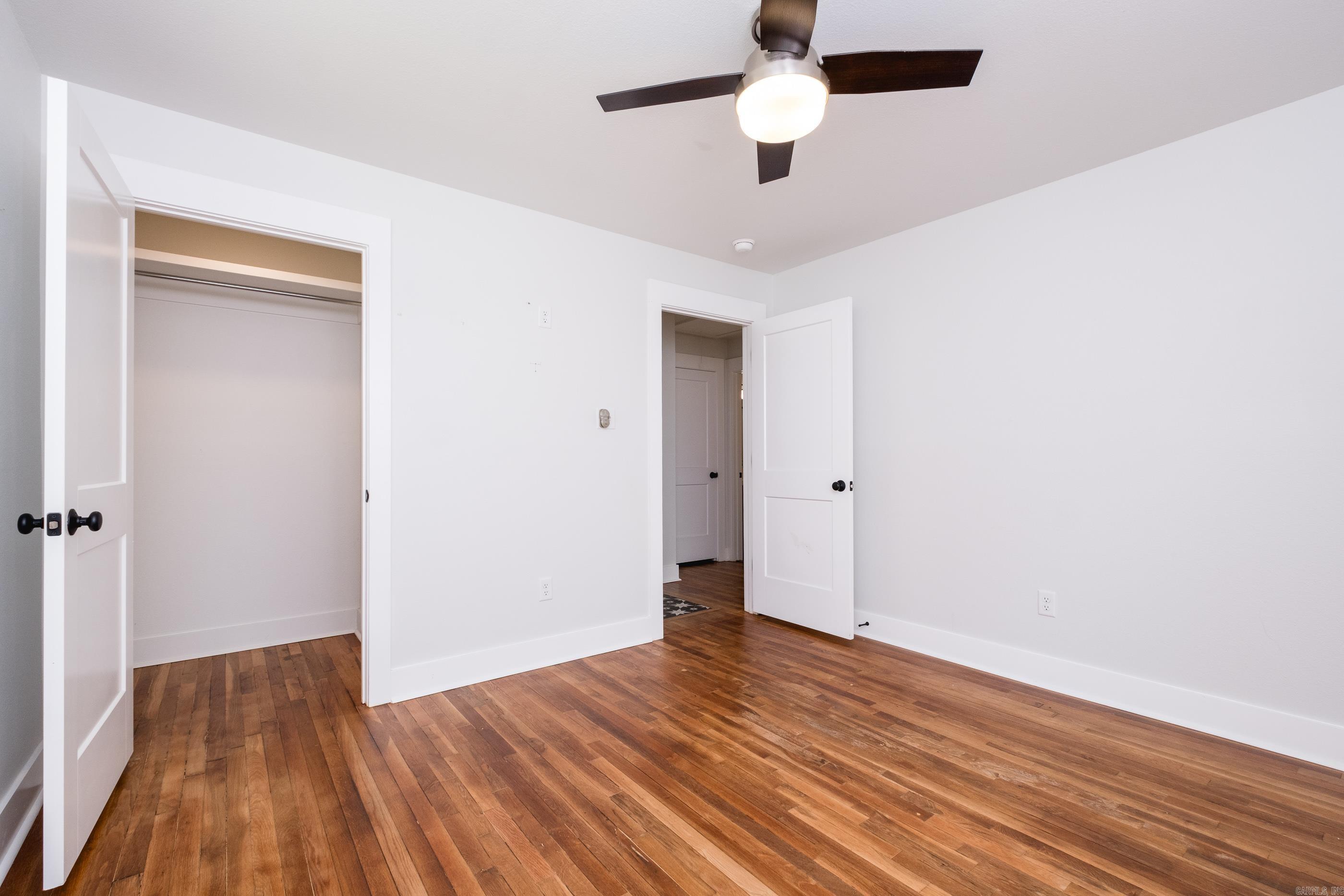 1920 Bragg Street Property Photo 20