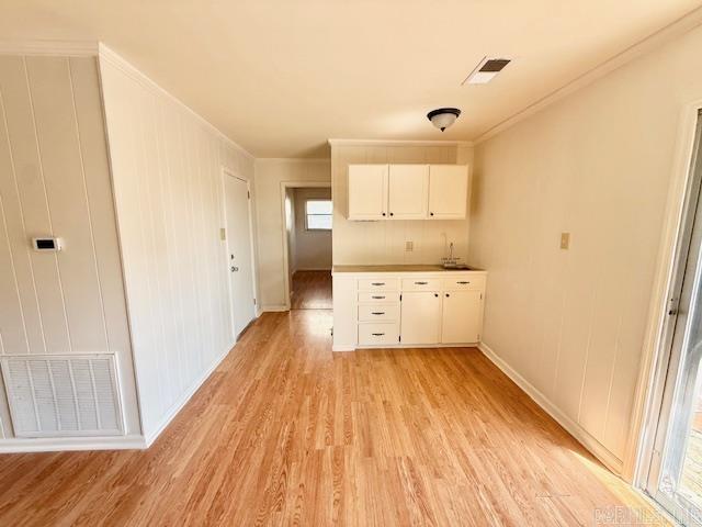 12301 Pleasant Forest Drive Property Photo 5