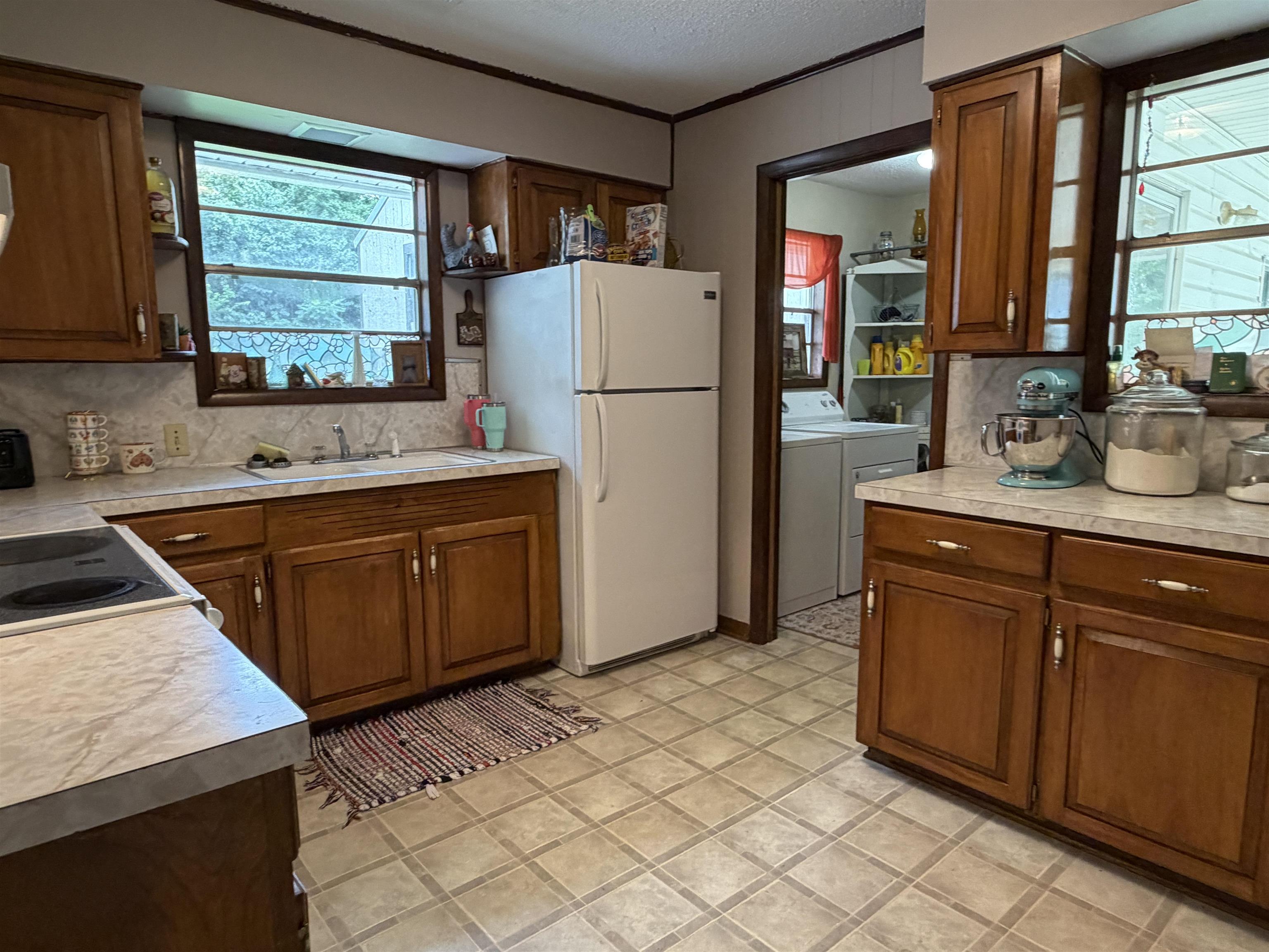 439 Haley St. Property Photo 6