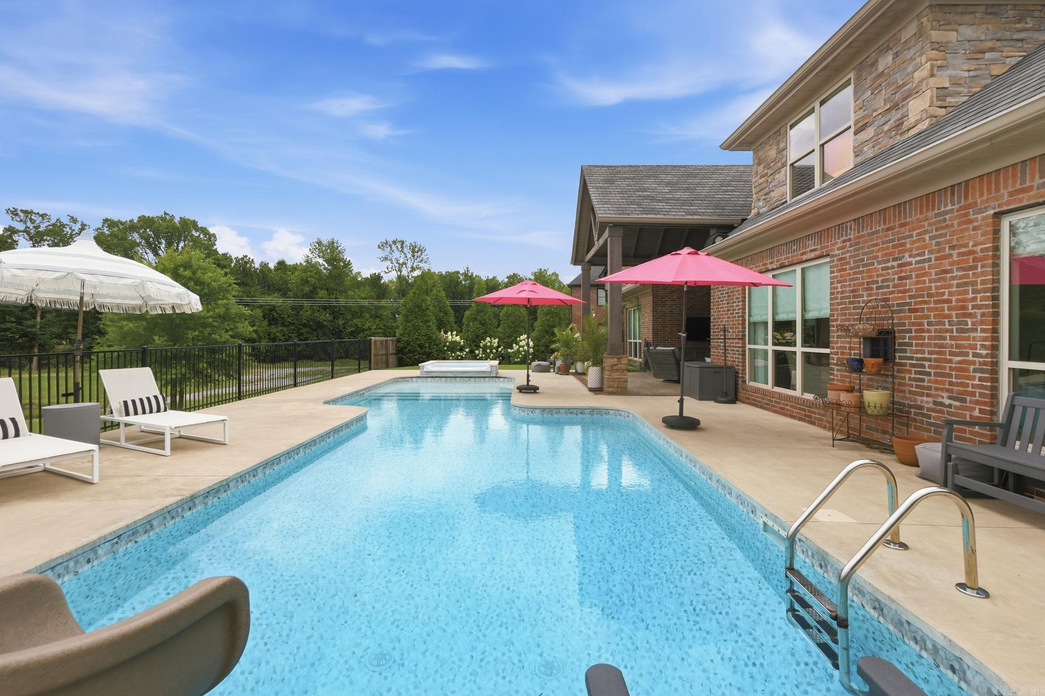 8812 Ranch Boulevard Property Photo 10