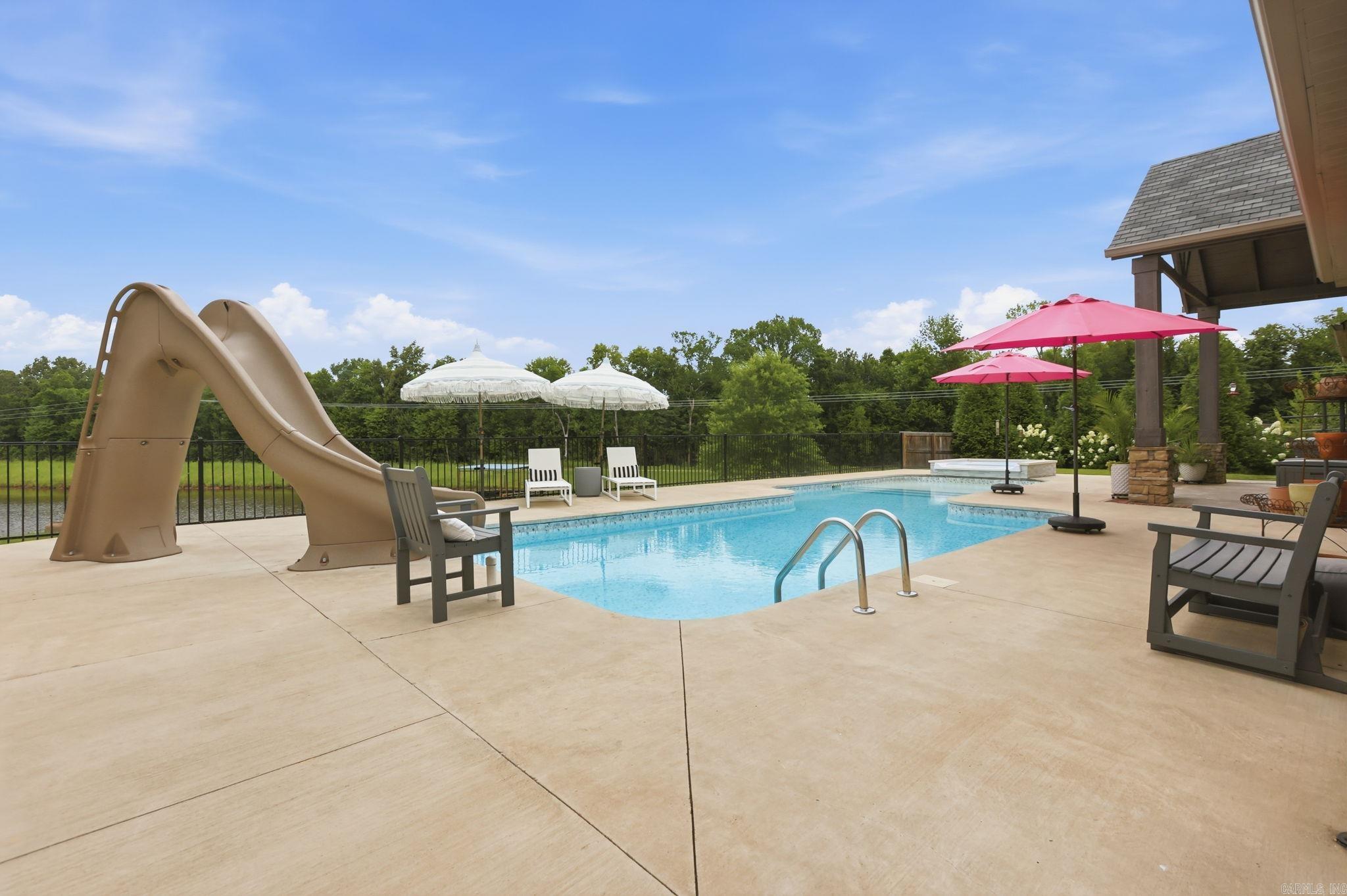 8812 Ranch Boulevard Property Photo 12