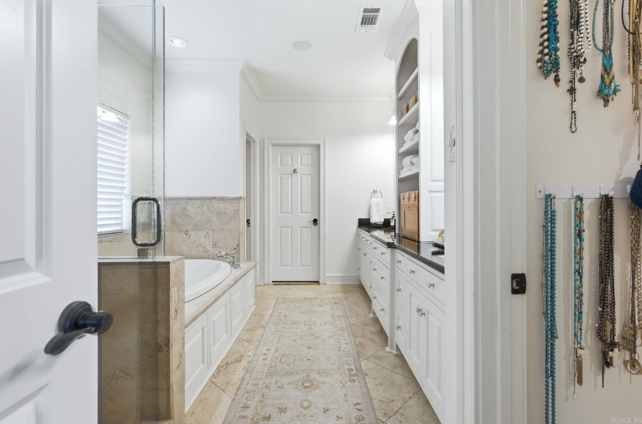 8812 Ranch Boulevard Property Photo 16