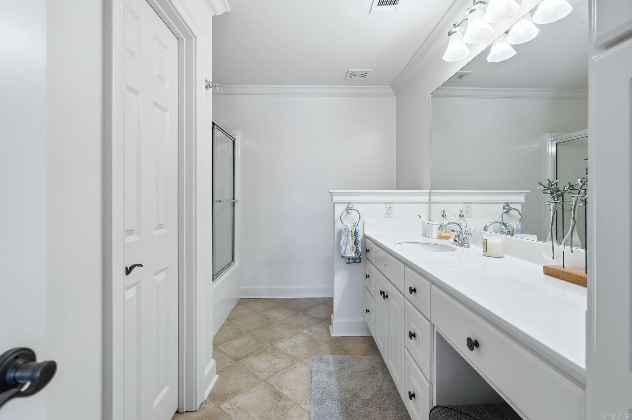 8812 Ranch Boulevard Property Photo 38