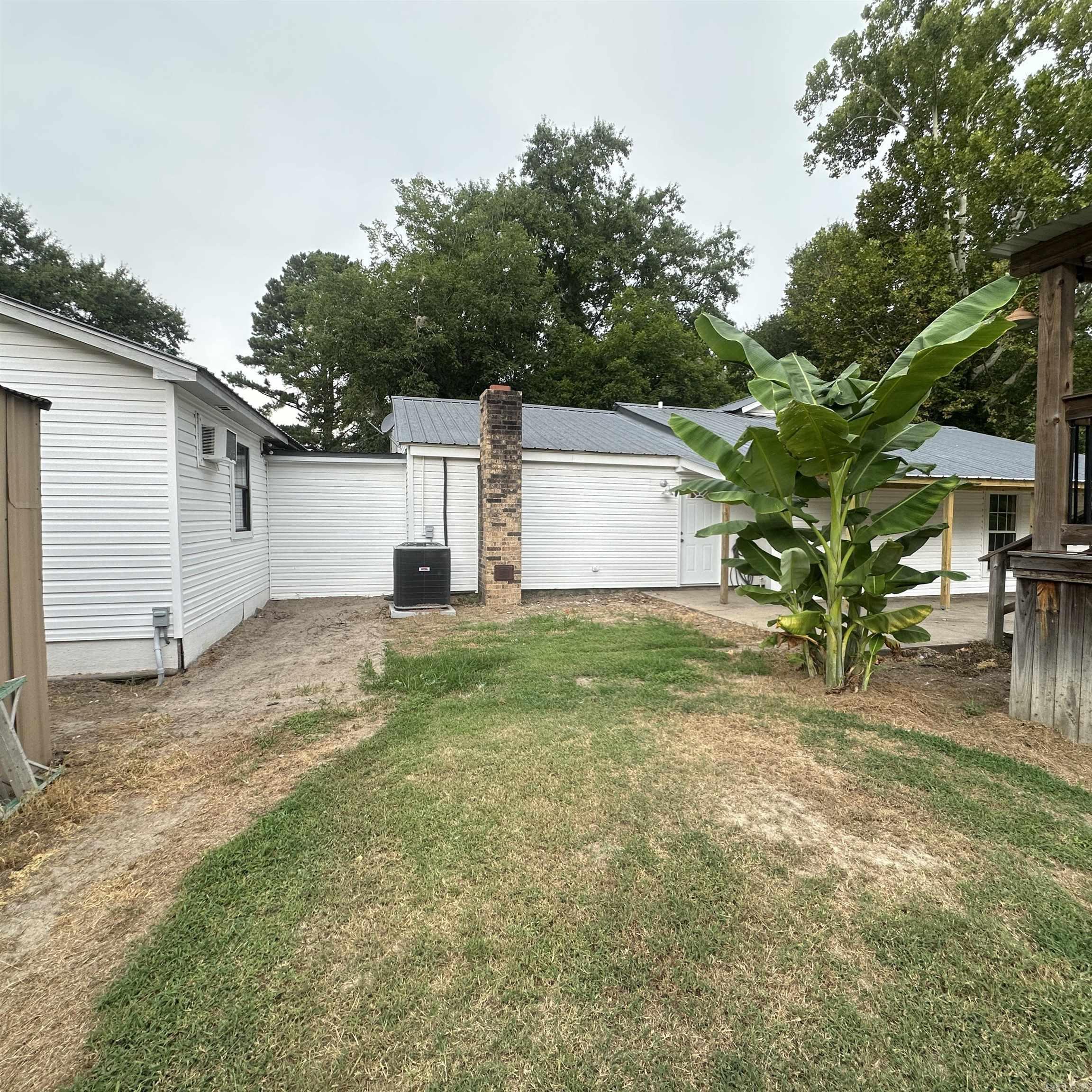 326 Gifford Tram Property Photo 8