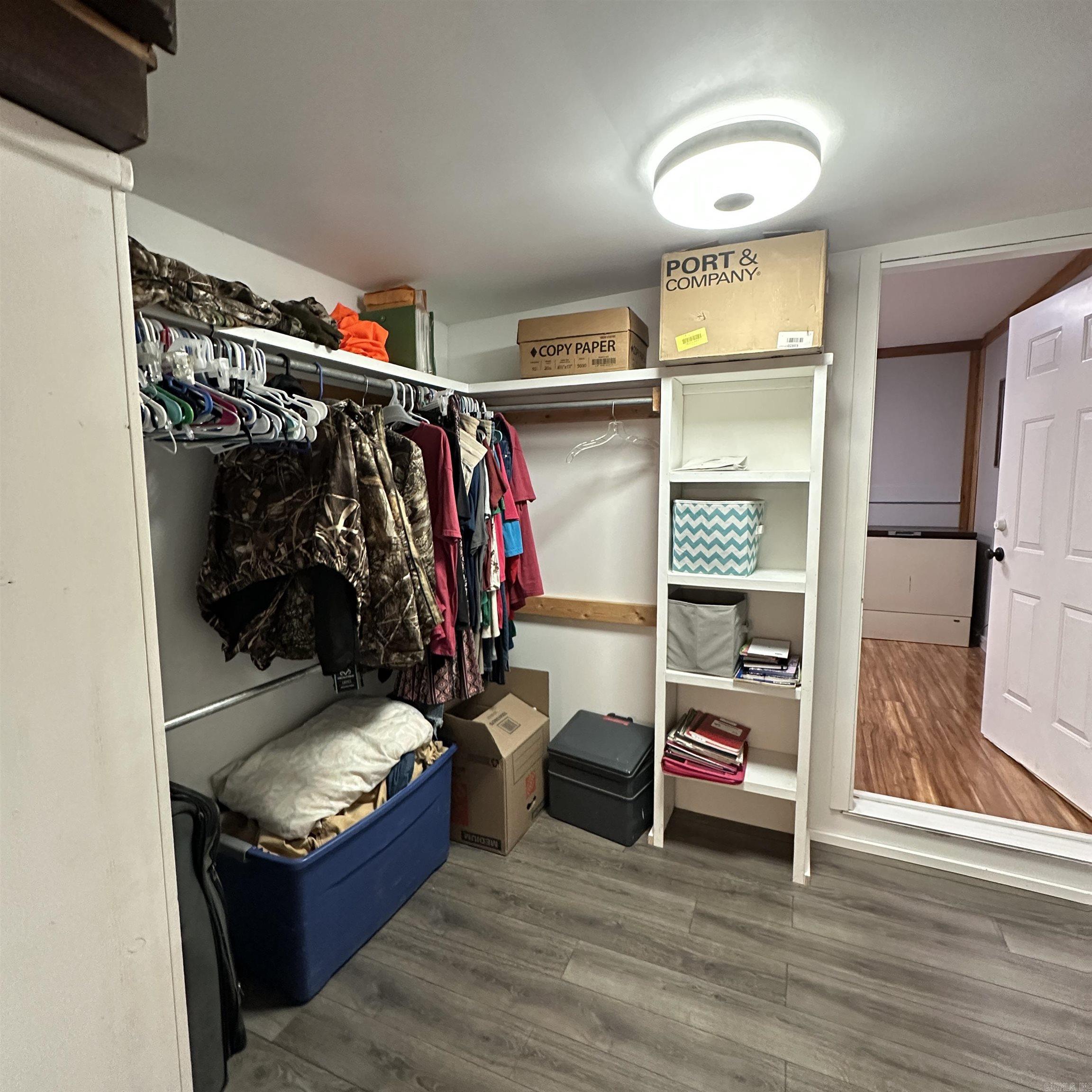 326 Gifford Tram Property Photo 36