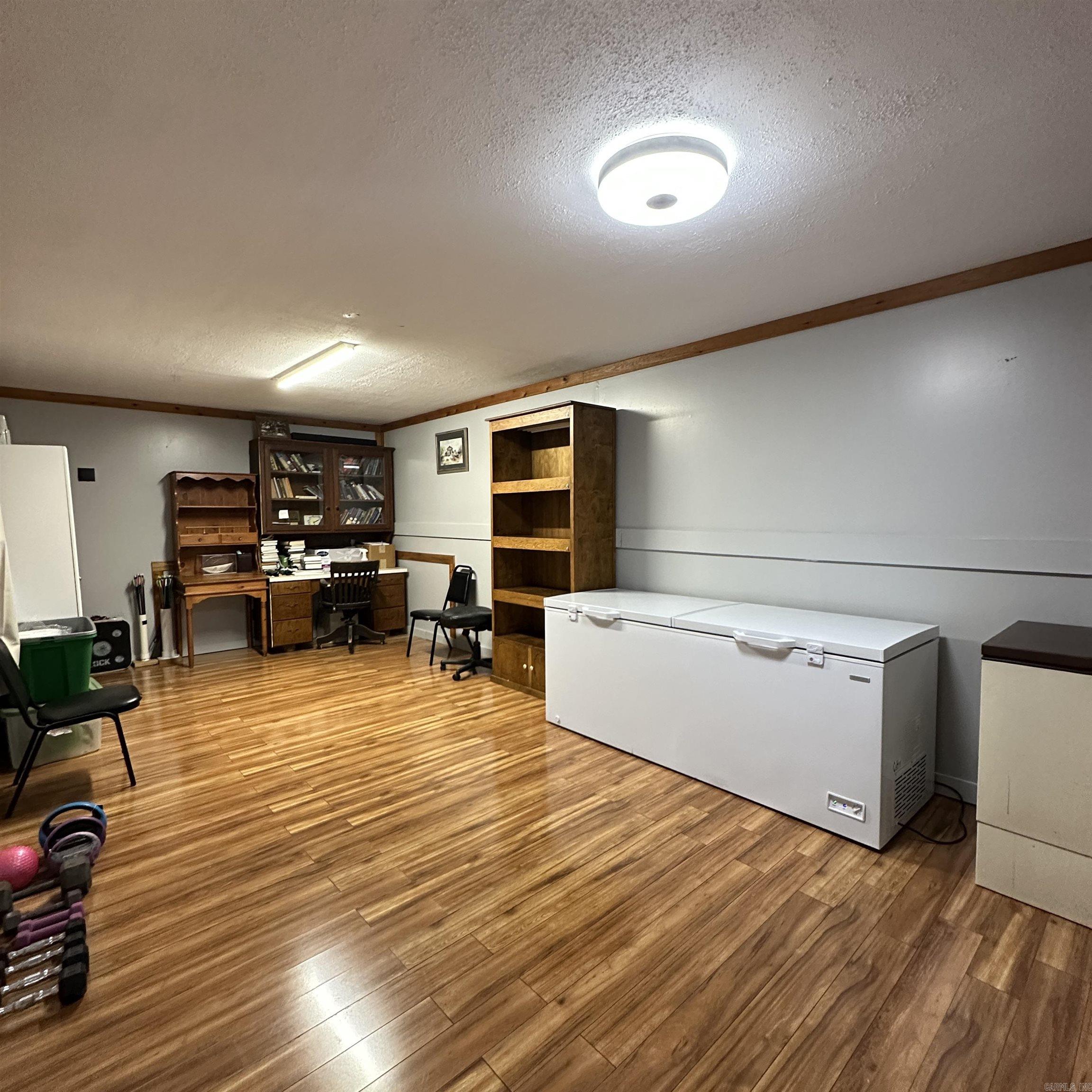 326 Gifford Tram Property Photo 38