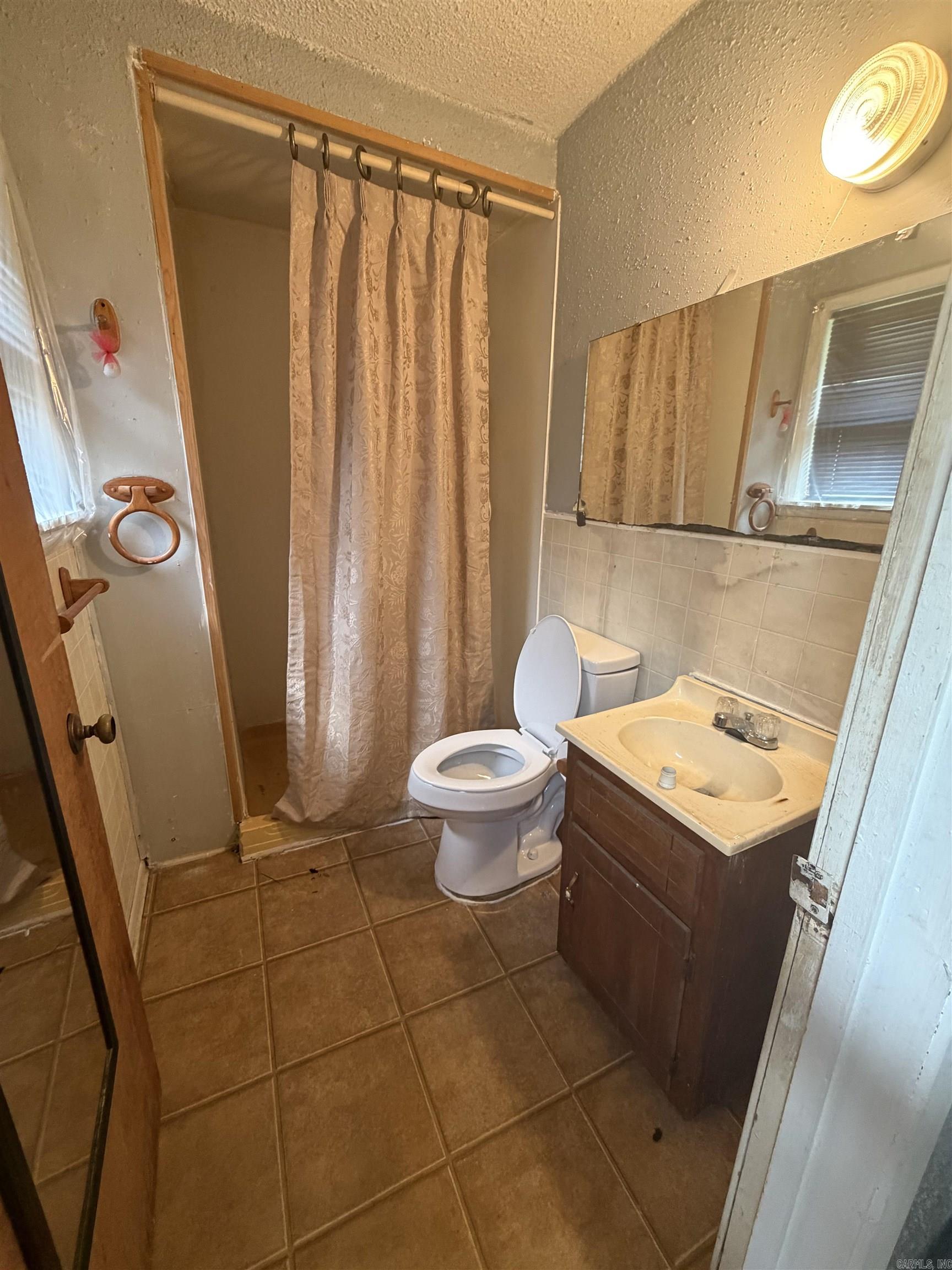 216 E Elizabeth Ann Street Property Photo 7