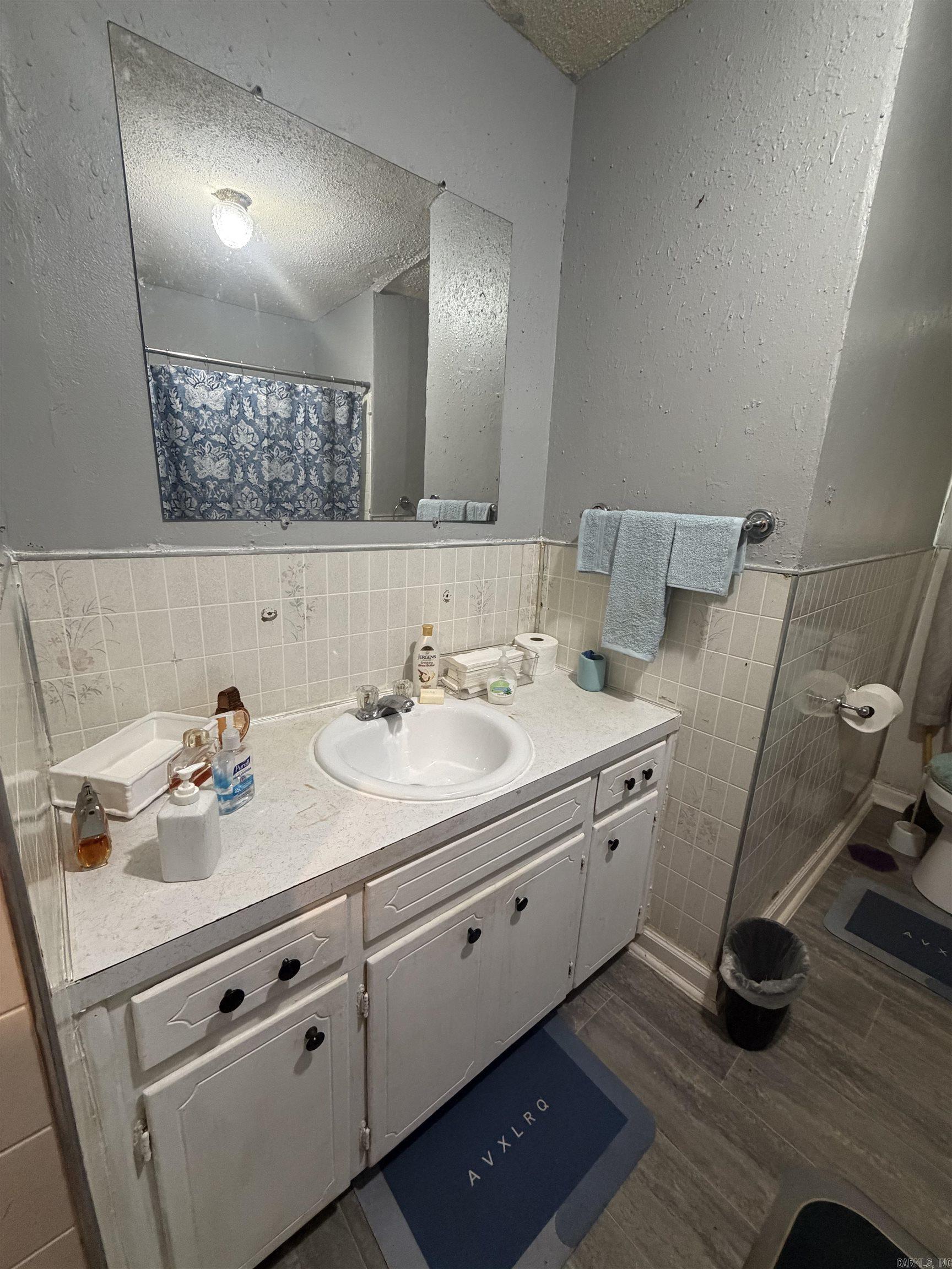 216 E Elizabeth Ann Street Property Photo 8