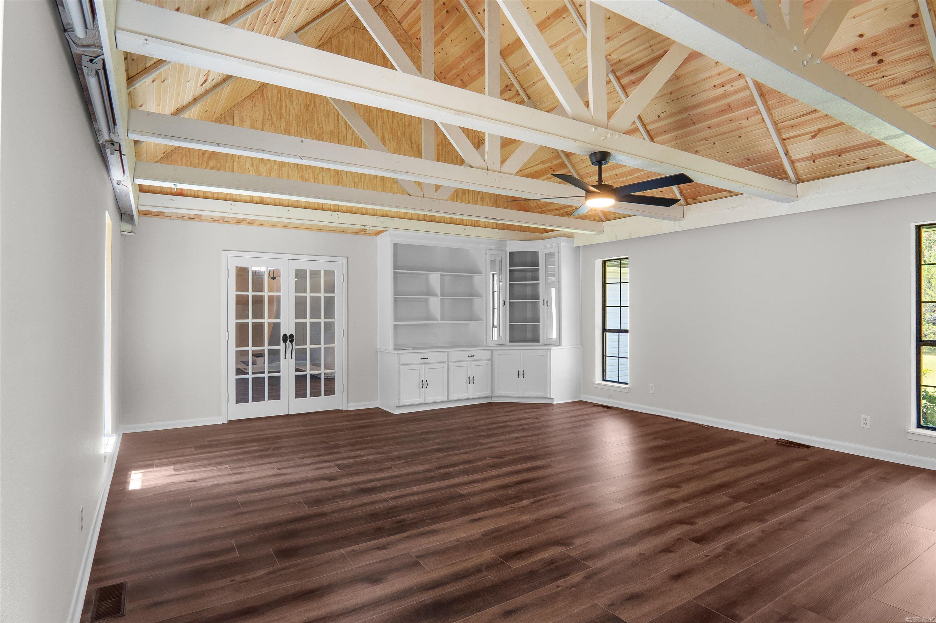 12102 Dalin Road Property Photo 23