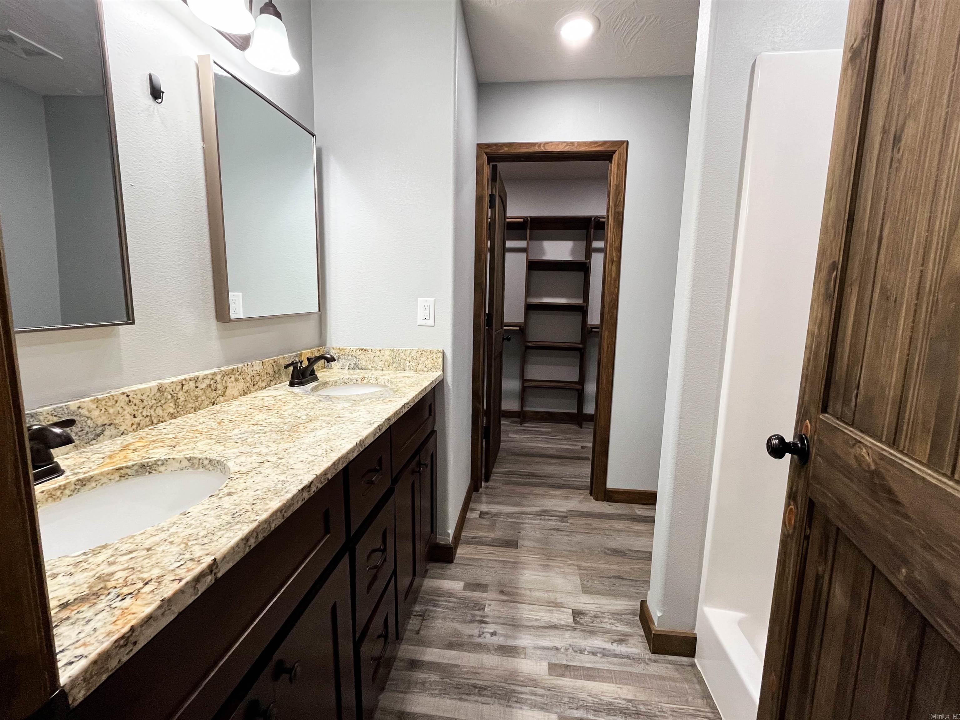 207 Juniper Avenue Property Photo 18