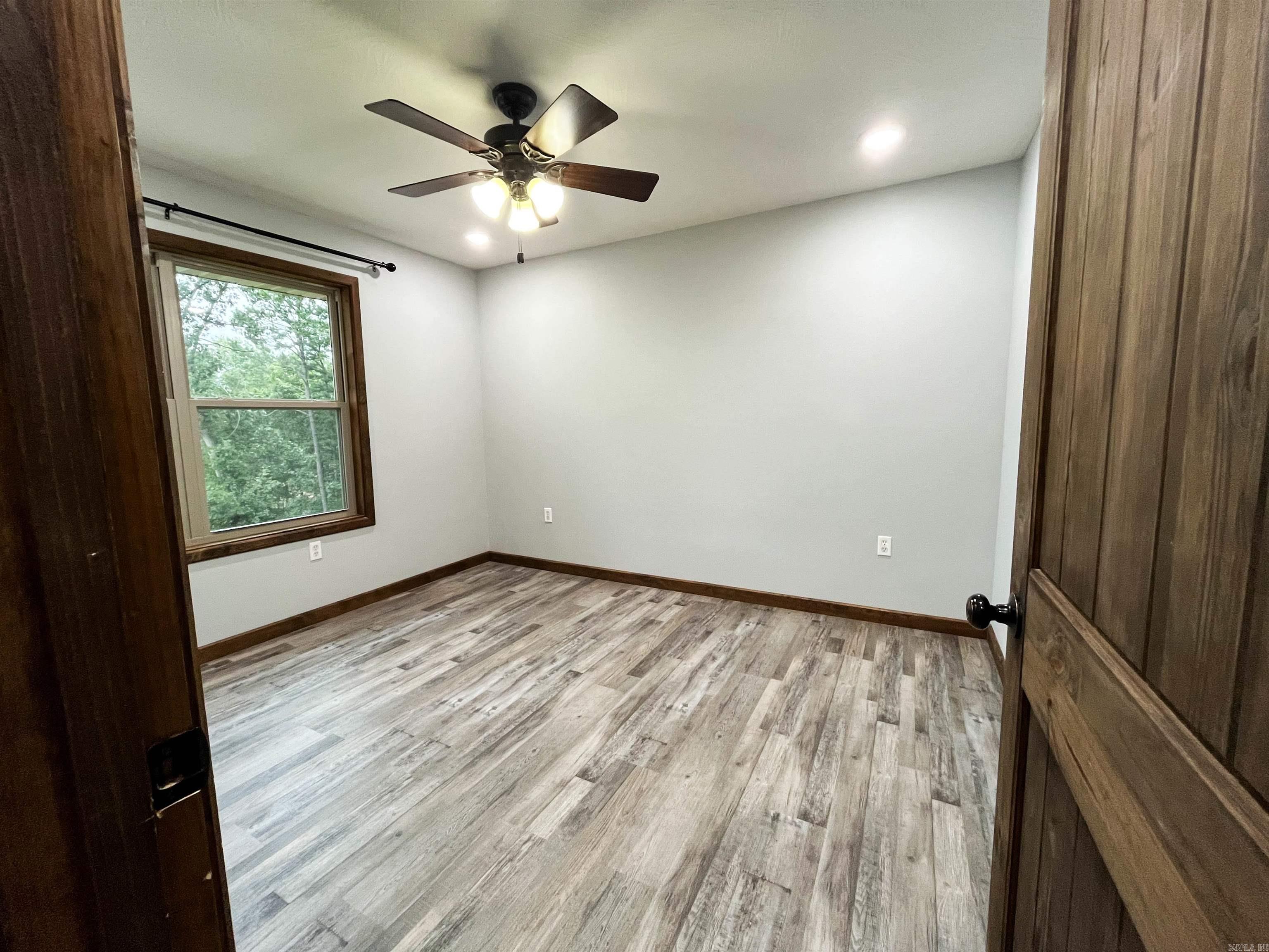 207 Juniper Avenue Property Photo 25