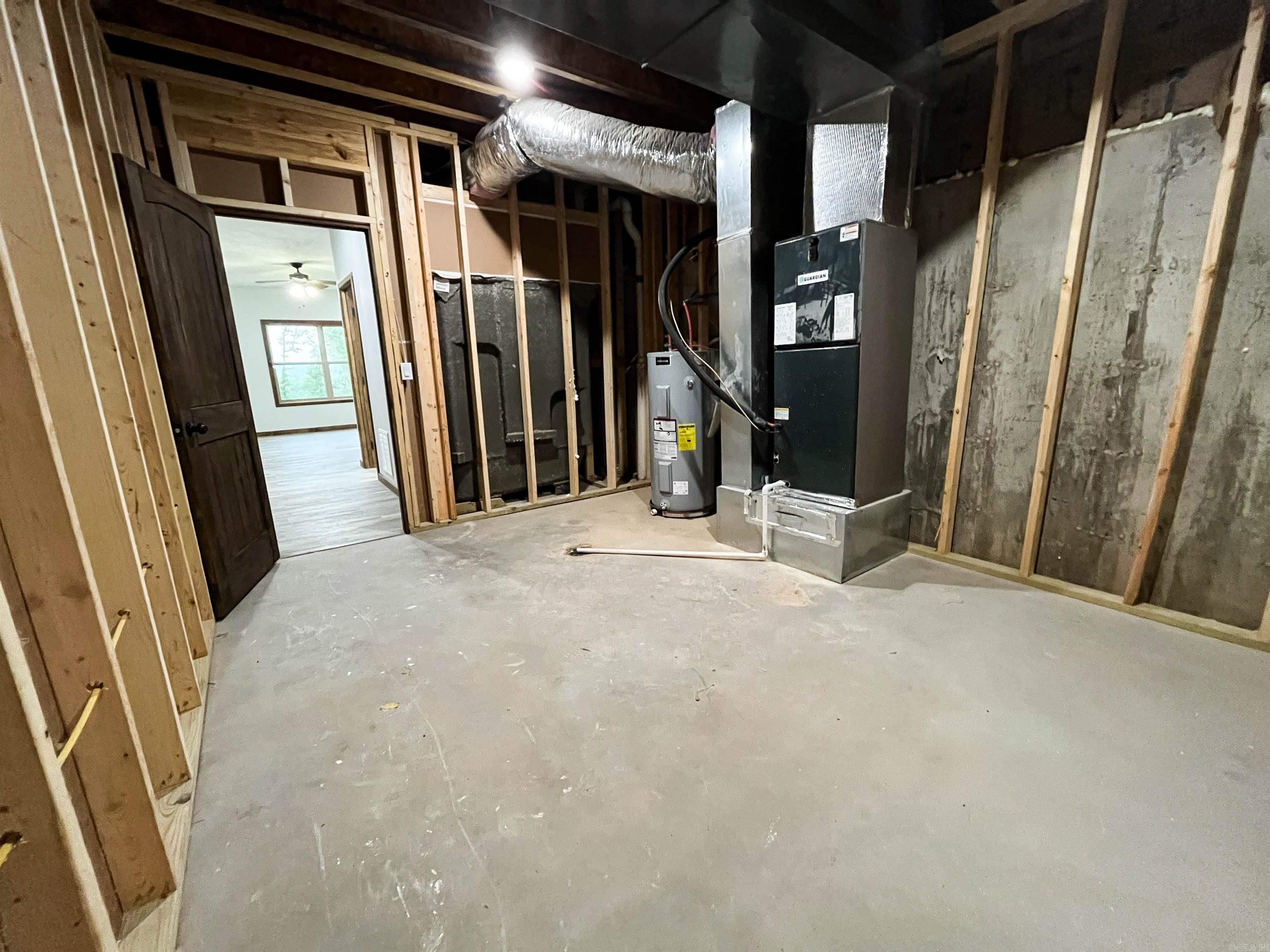 207 Juniper Avenue Property Photo 34