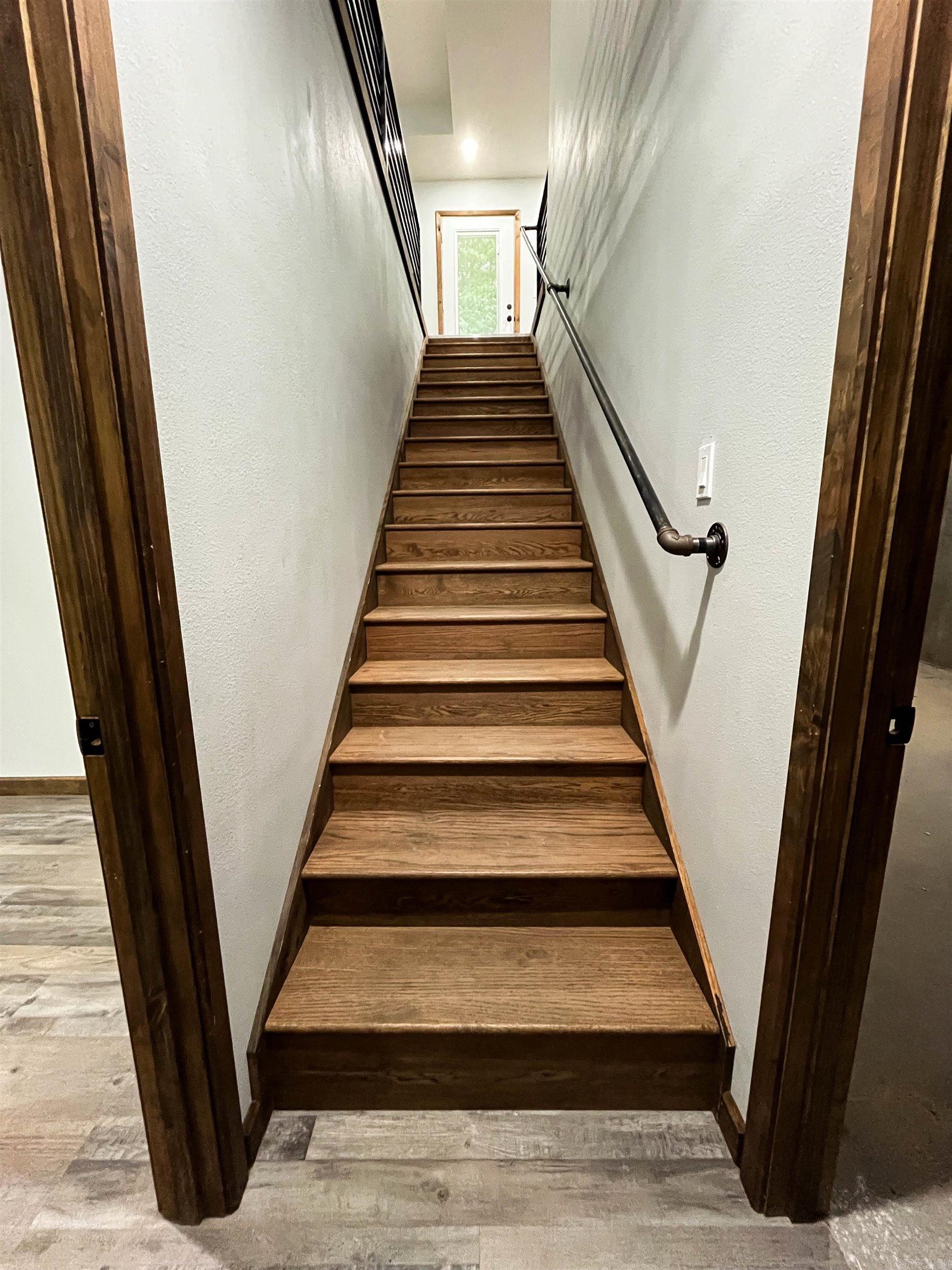 207 Juniper Avenue Property Photo 45