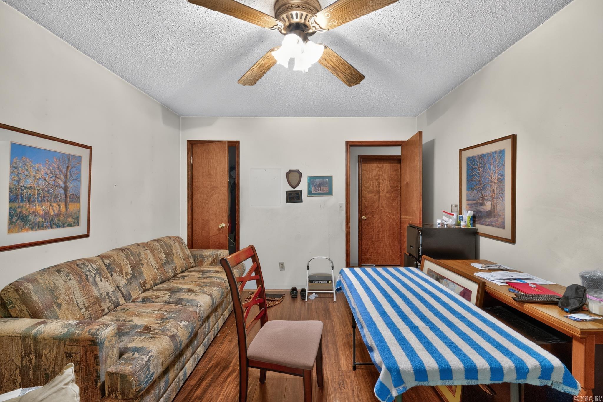 272 Wakerobin Road Property Photo 13