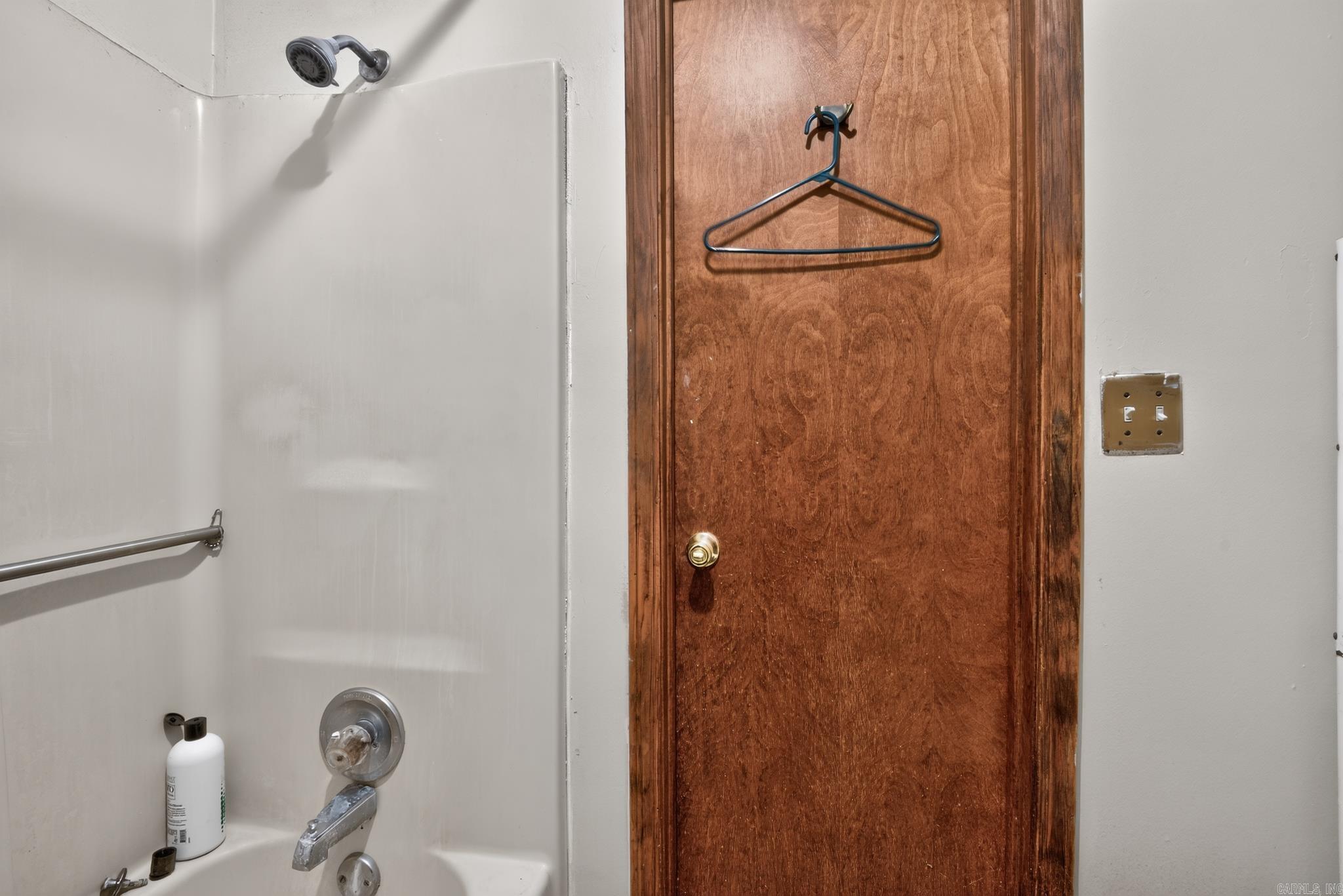 272 Wakerobin Road Property Photo 19