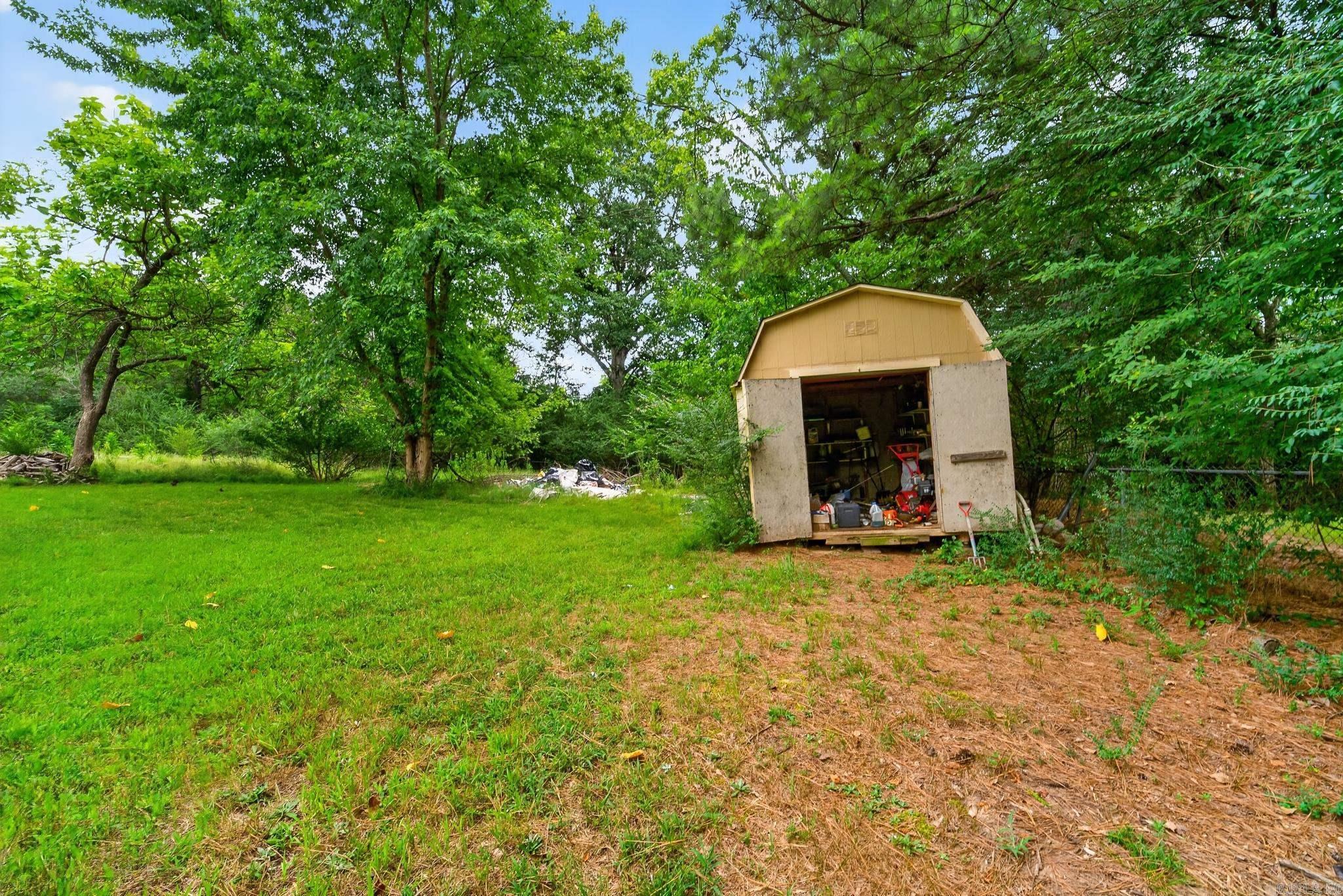 272 Wakerobin Road Property Photo 32