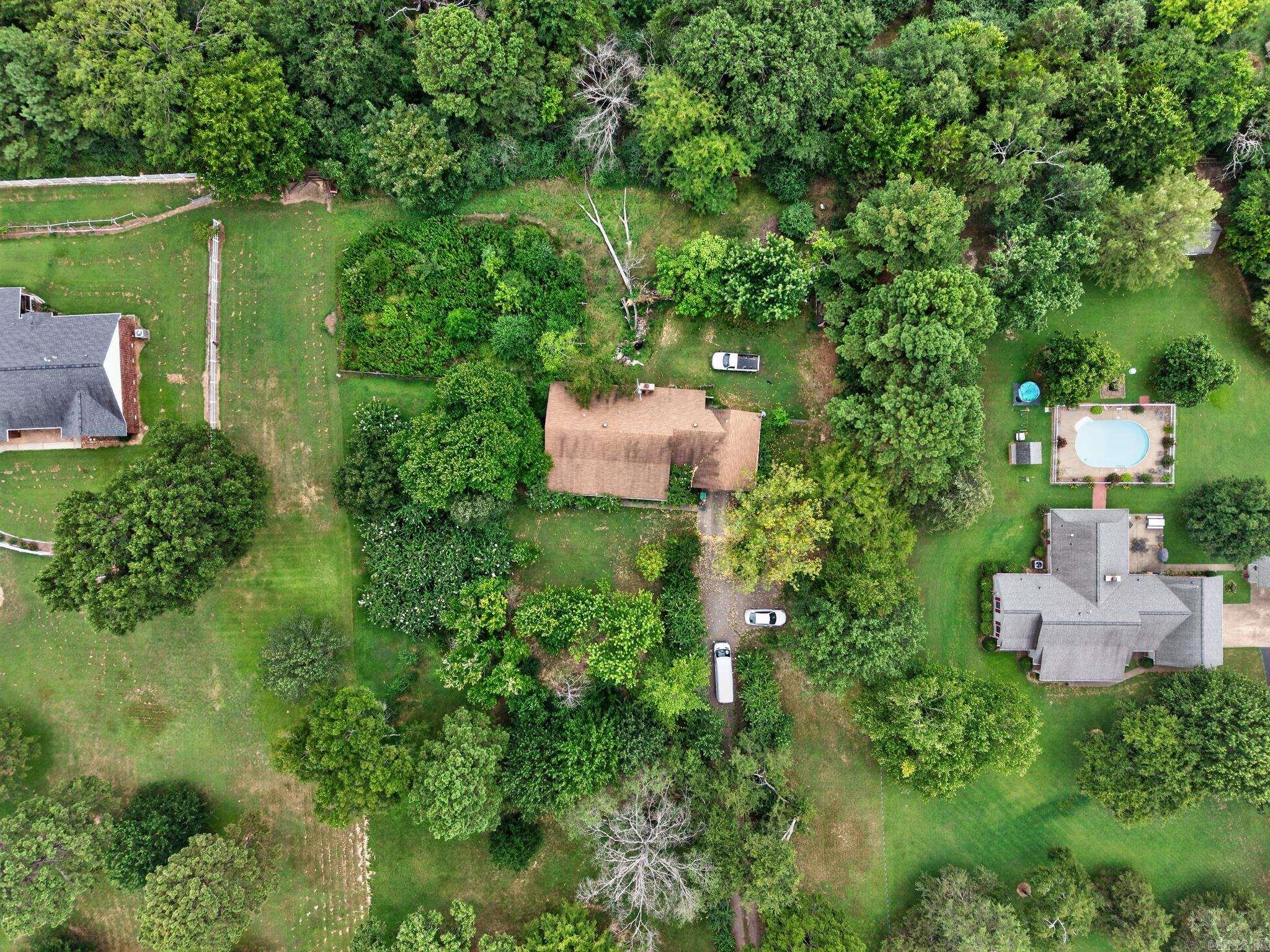 272 Wakerobin Road Property Photo 35