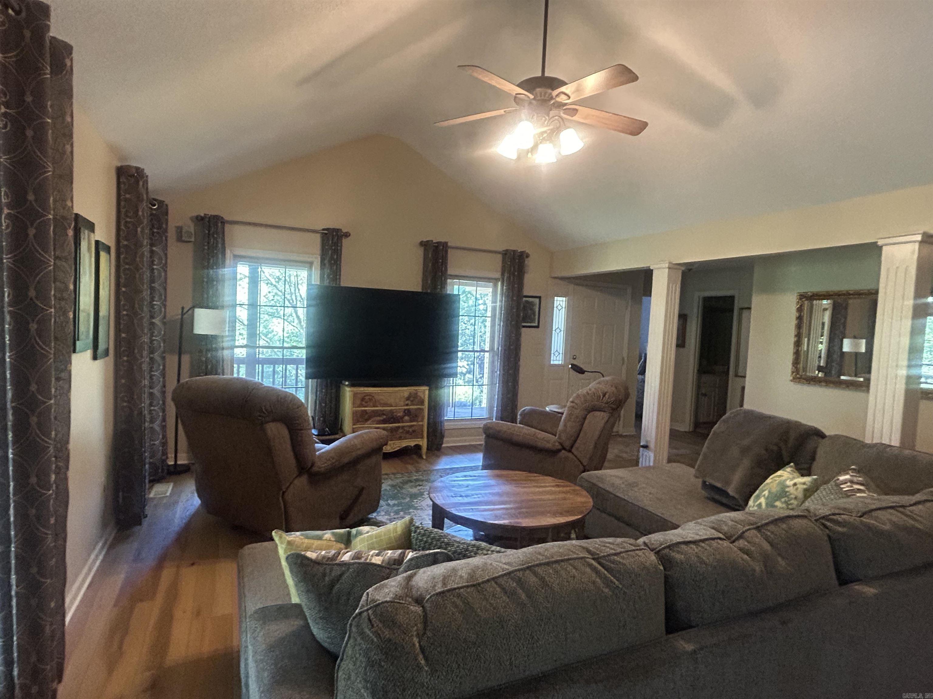 100 Pebble Beach Drive Property Photo 9