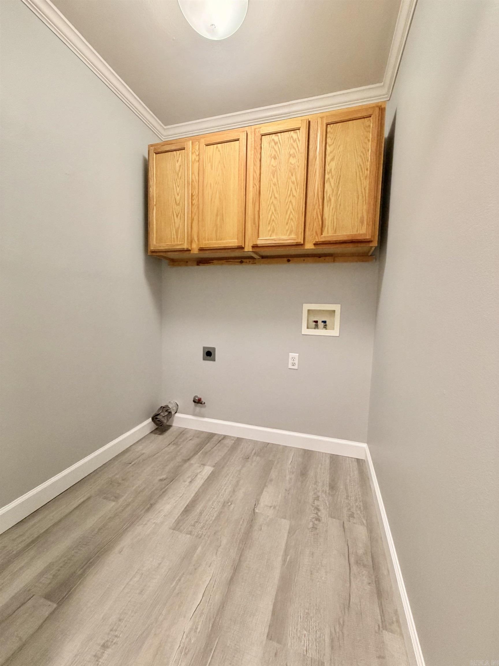 4110 Stoneybrook Drive Property Photo 9
