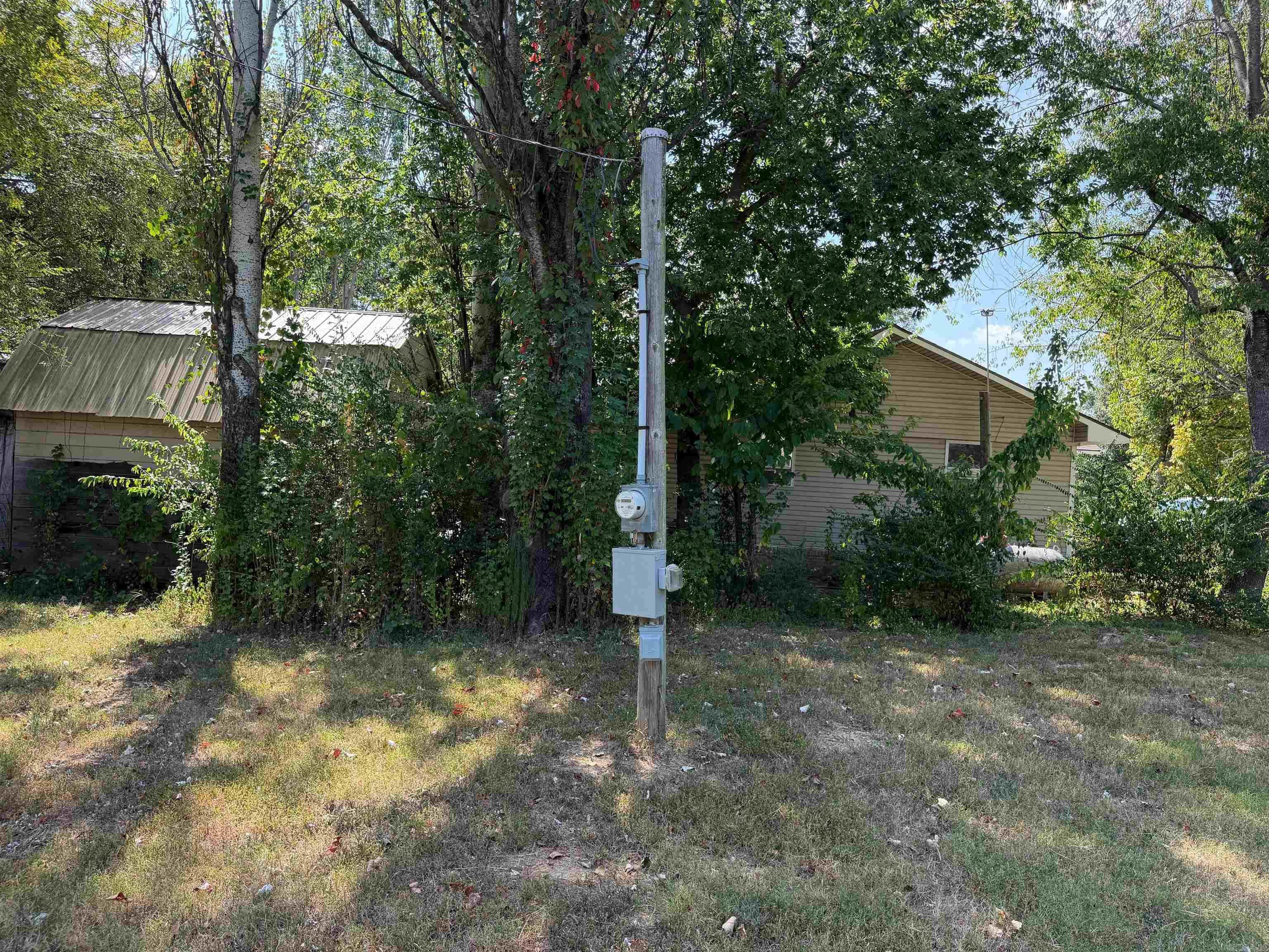 1008 Oak St. Property Photo 3