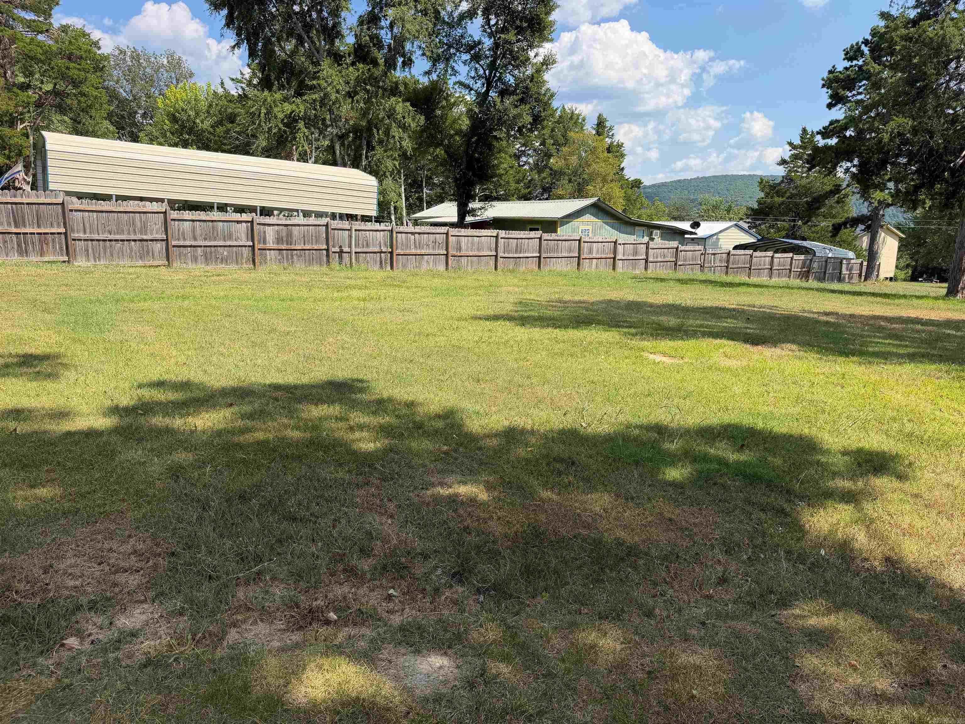 1008 Oak St. Property Photo 6