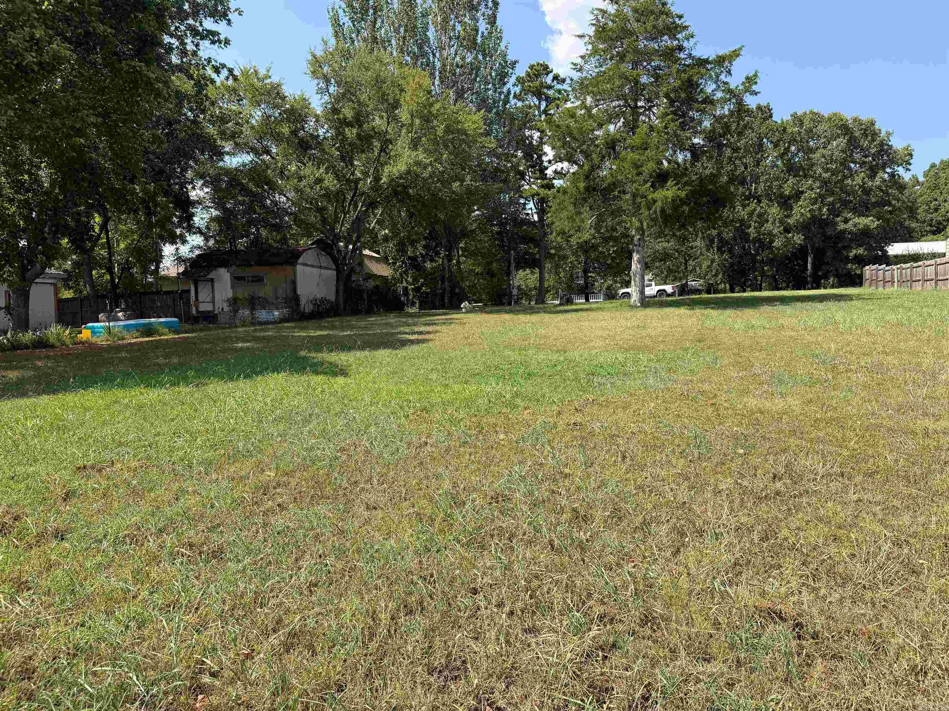 1008 Oak St. Property Photo 7