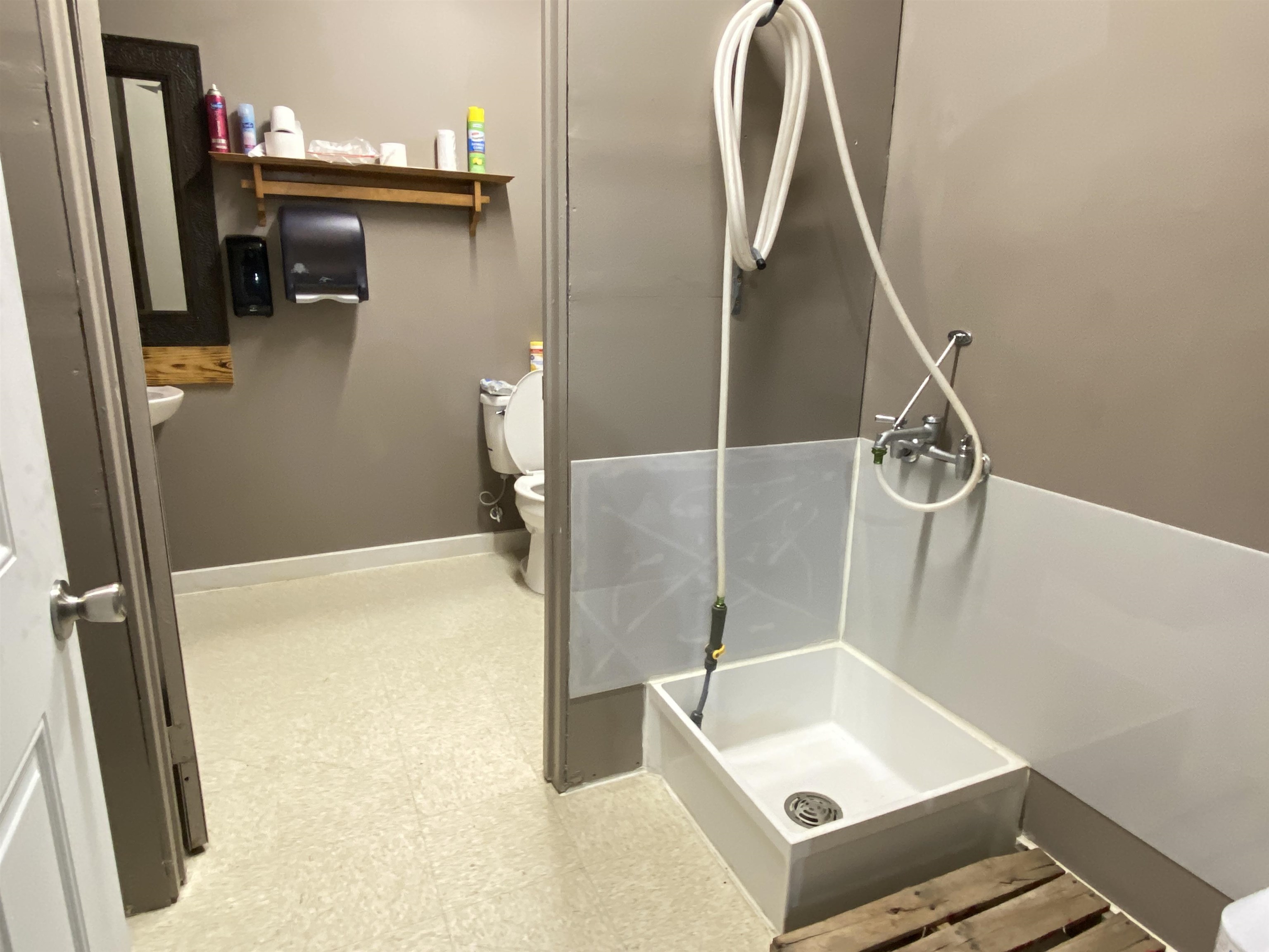 5 Jojo Street Property Photo 30