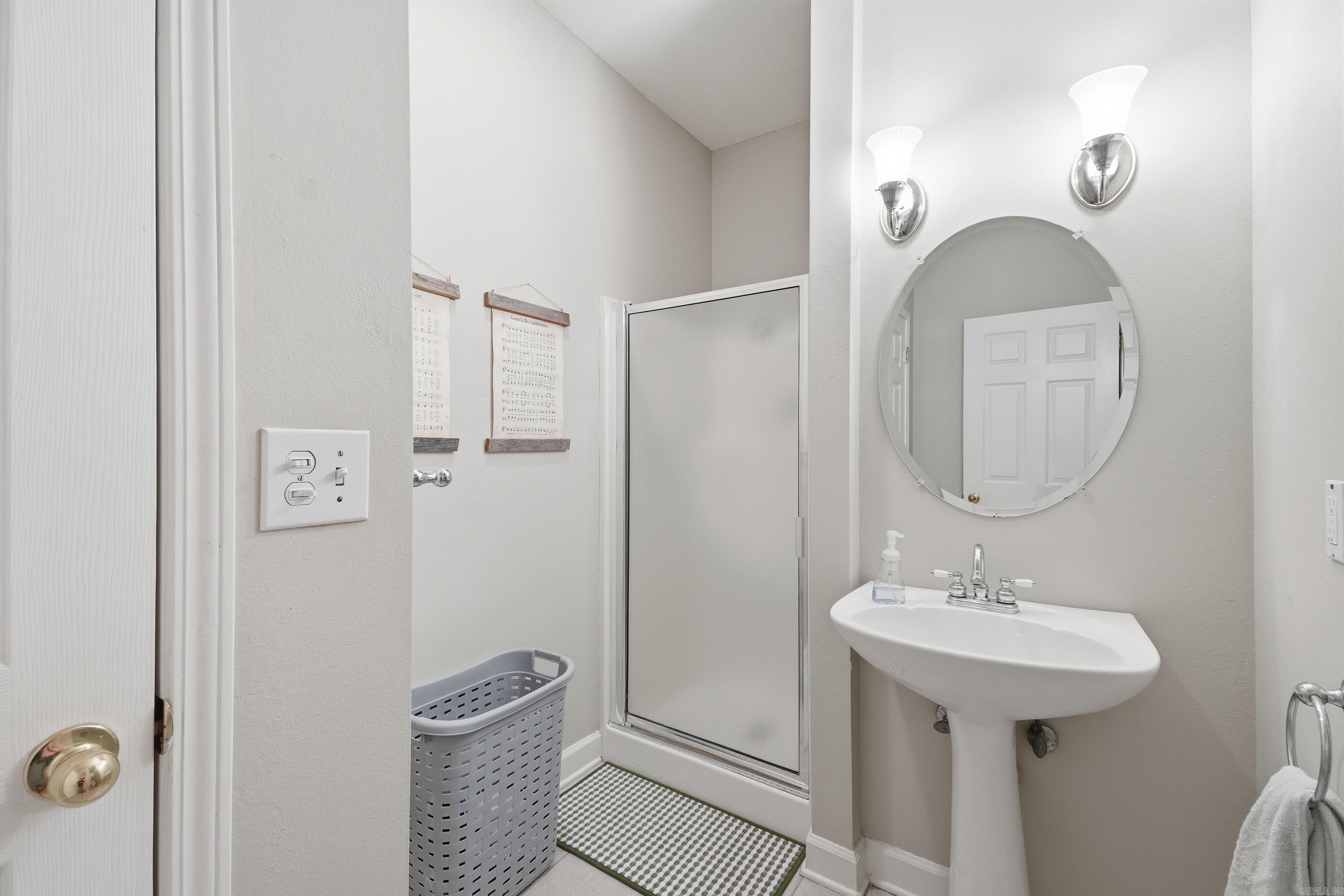 4 W Jericho Drive Property Photo 25
