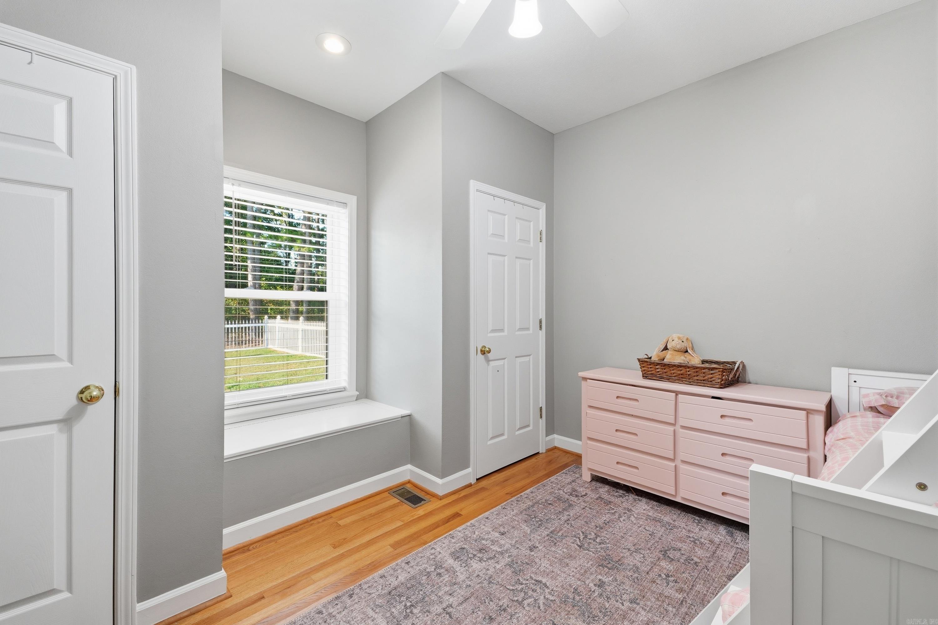 4 W Jericho Drive Property Photo 29