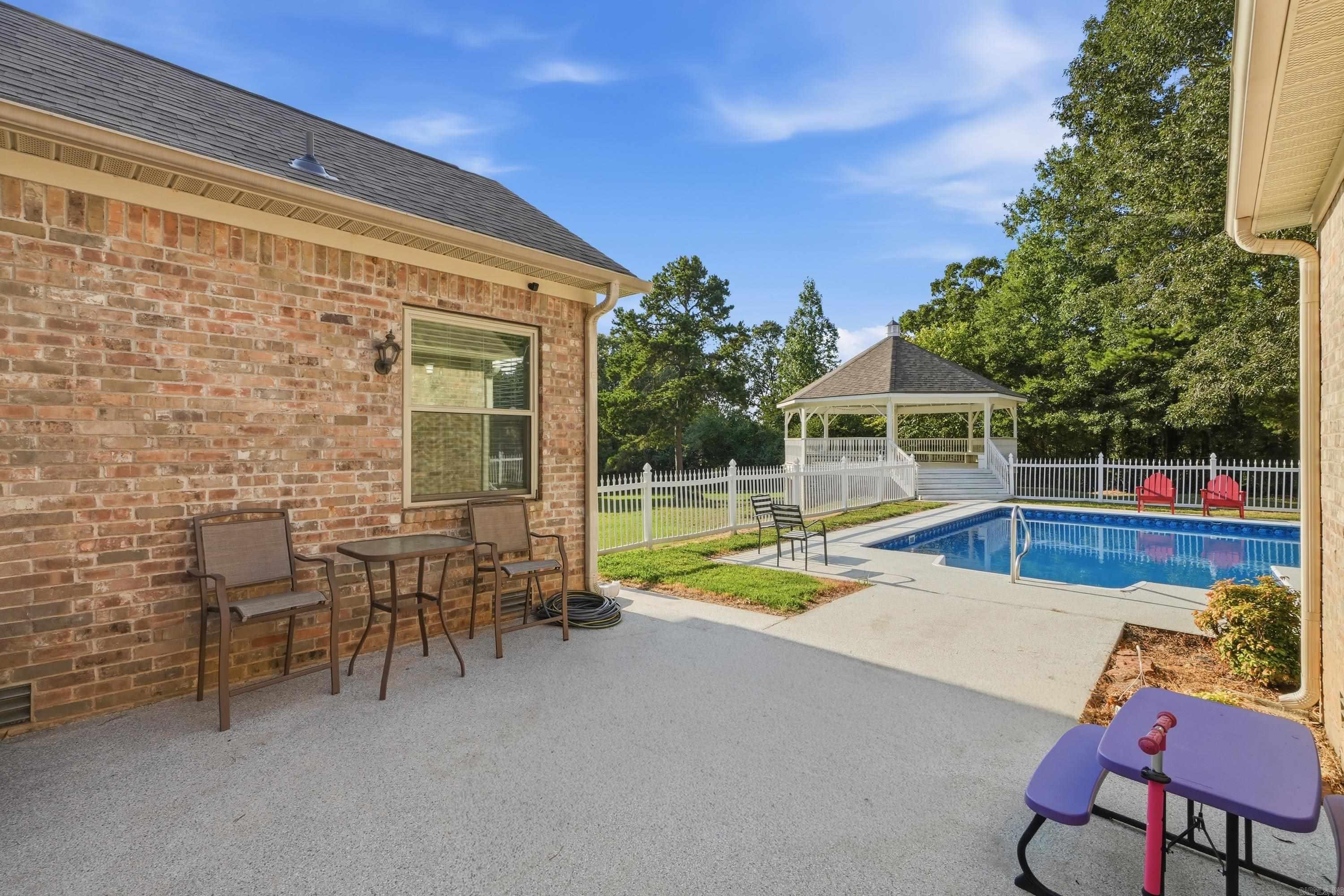4 W Jericho Drive Property Photo 41