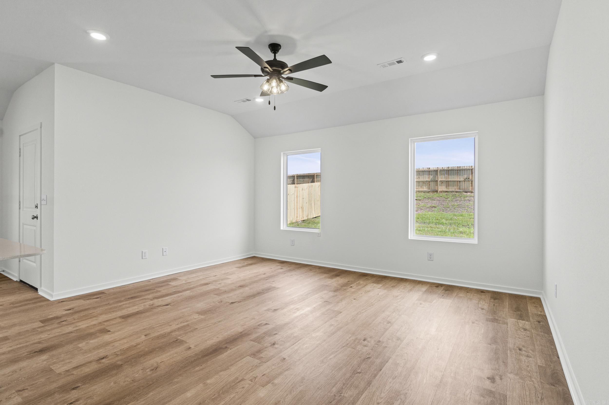 1652 Rambling Brook Drive Property Photo 6