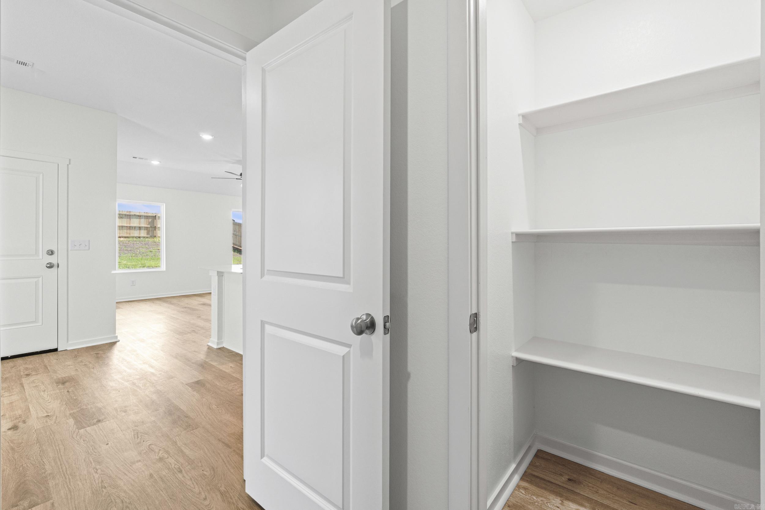 1652 Rambling Brook Drive Property Photo 14