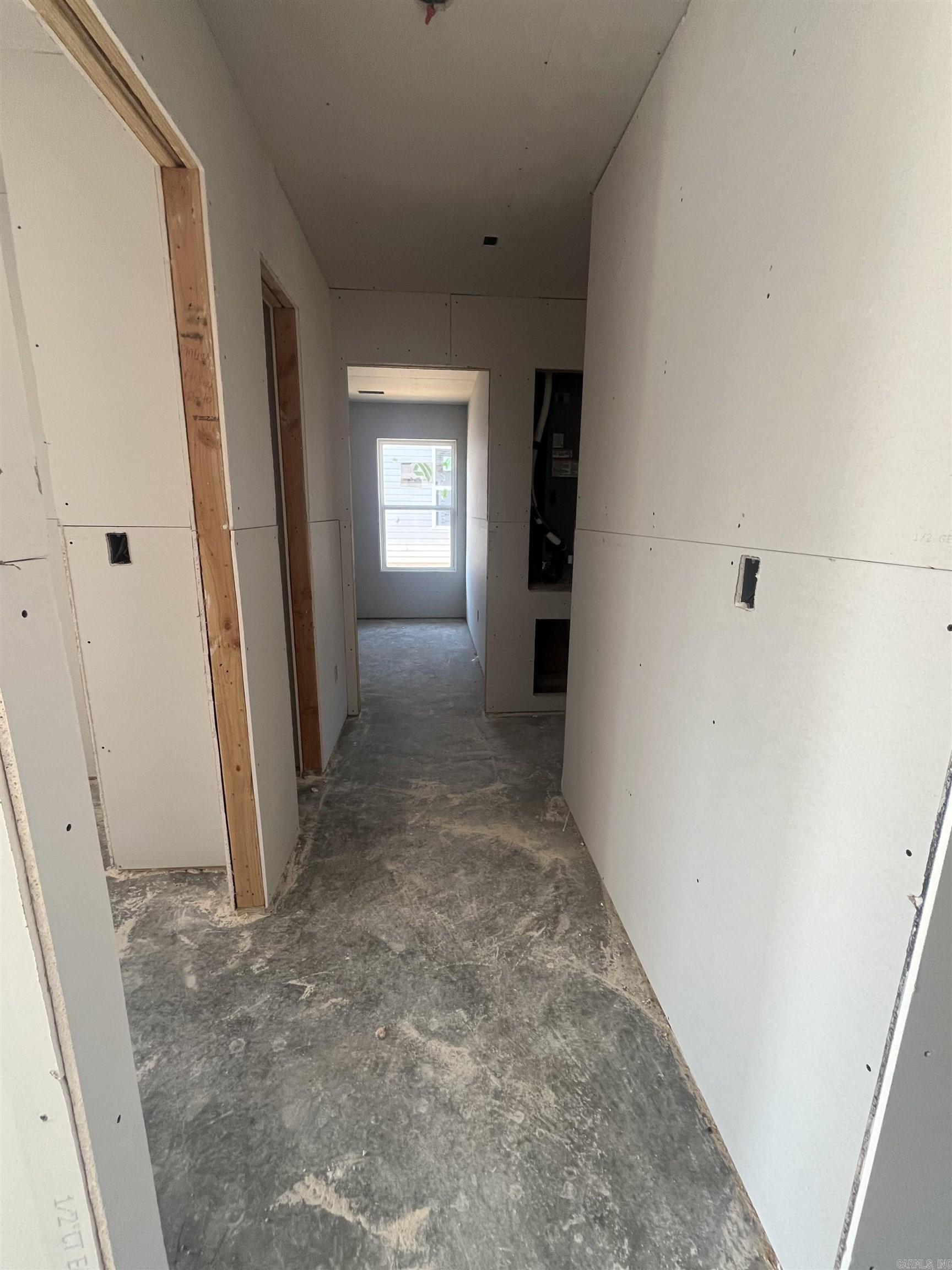 1656 Rambling Brook Drive Property Photo 4