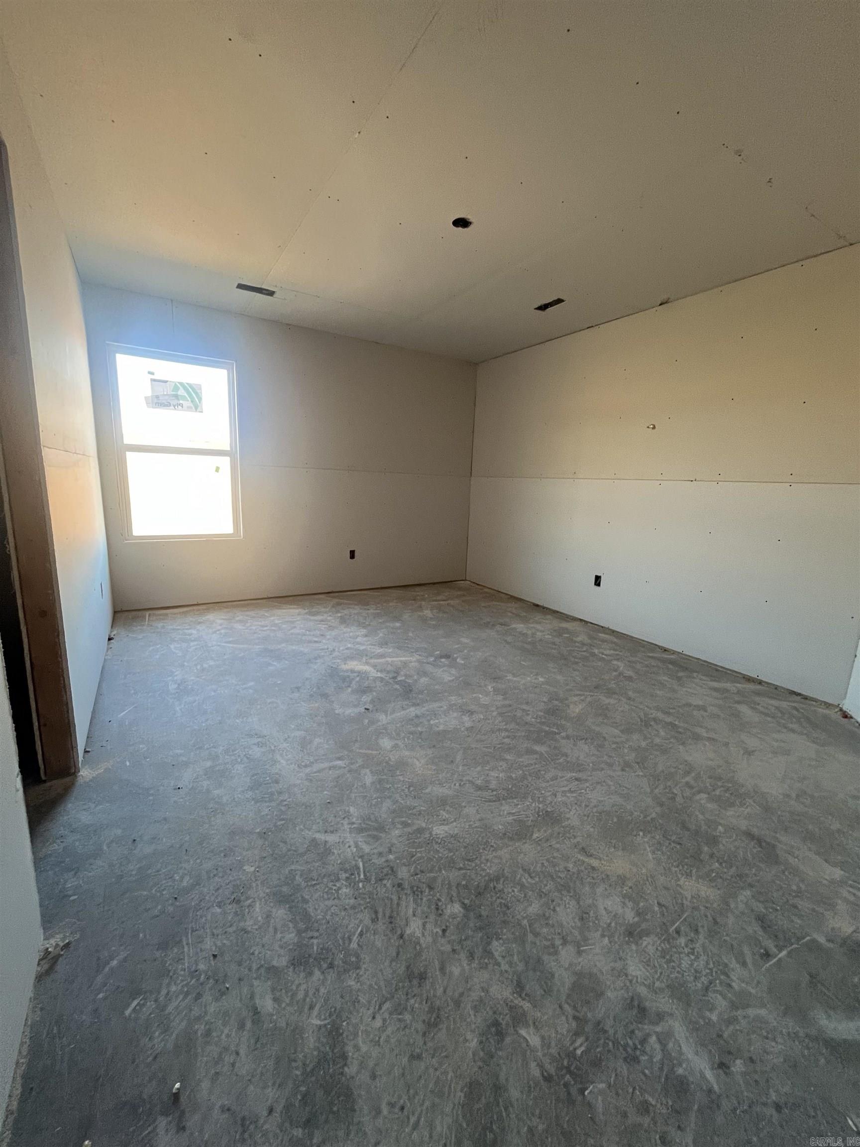 1656 Rambling Brook Drive Property Photo 5
